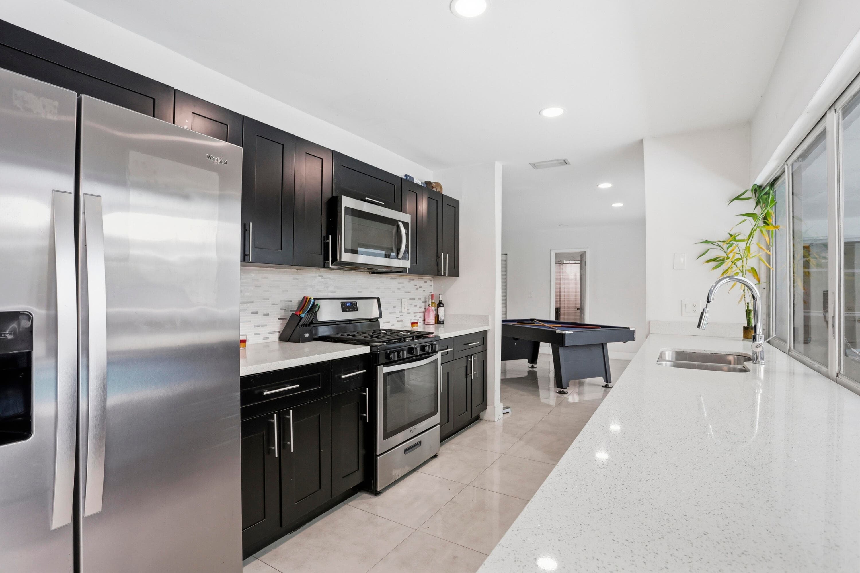 5940 NW 16th Street, Sunrise, FL 33313 — photo 6 of 24