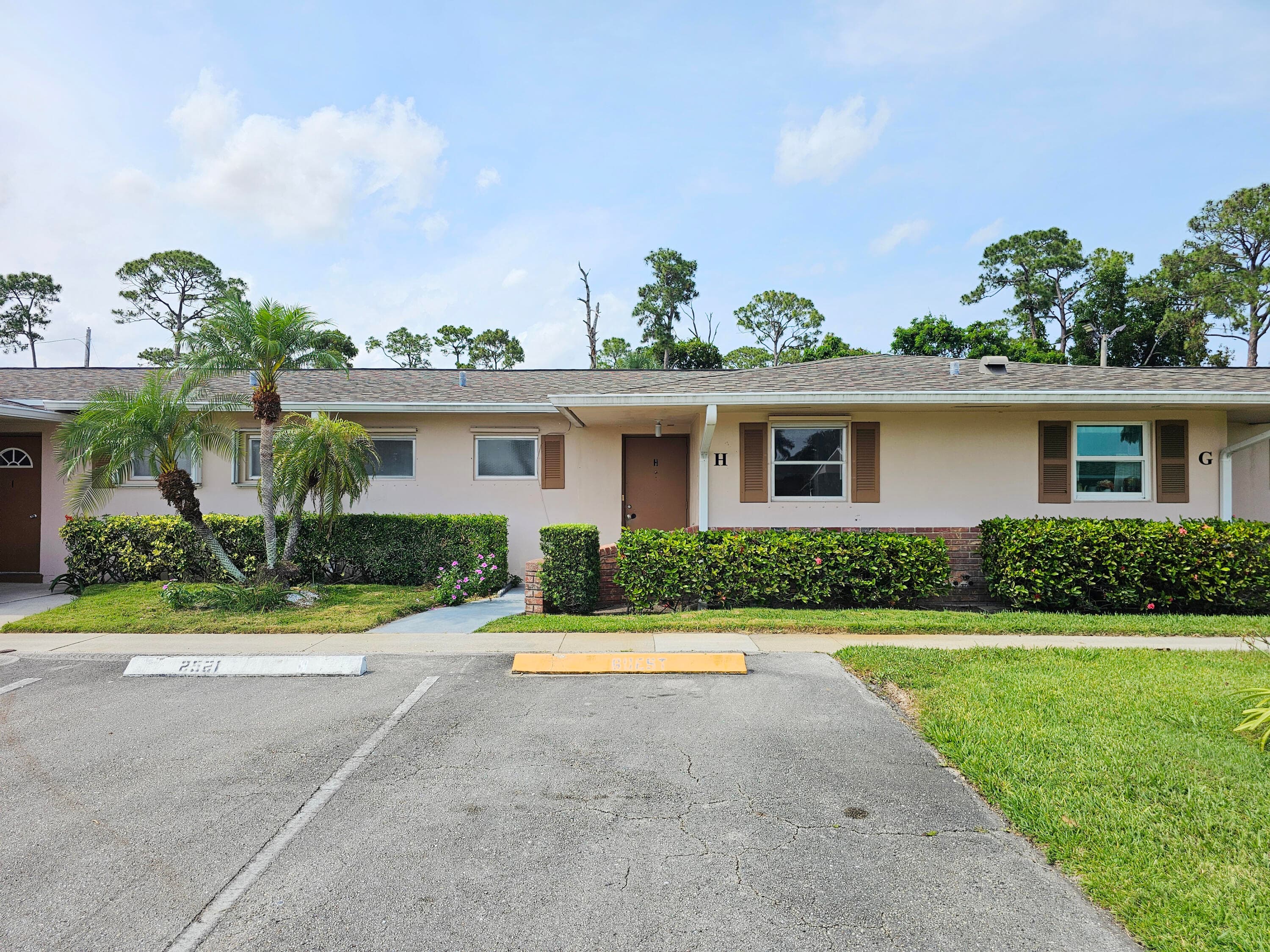 2521 Dudley Drive W H, West Palm Beach, FL 33415 — photo 2 of 23
