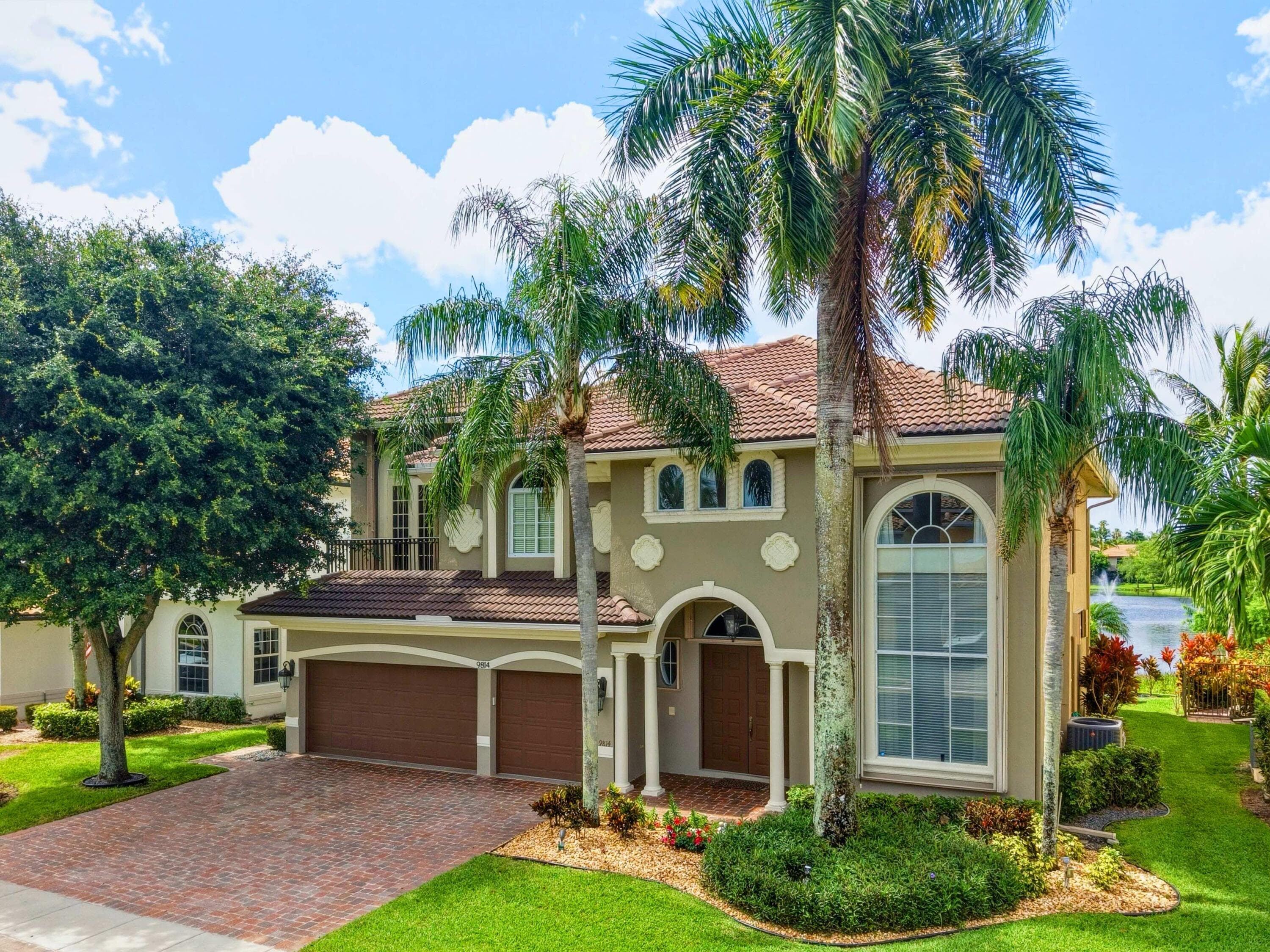 9814 Coronado Lake Drive, Boynton Beach, FL 33437 — photo 1 of 66