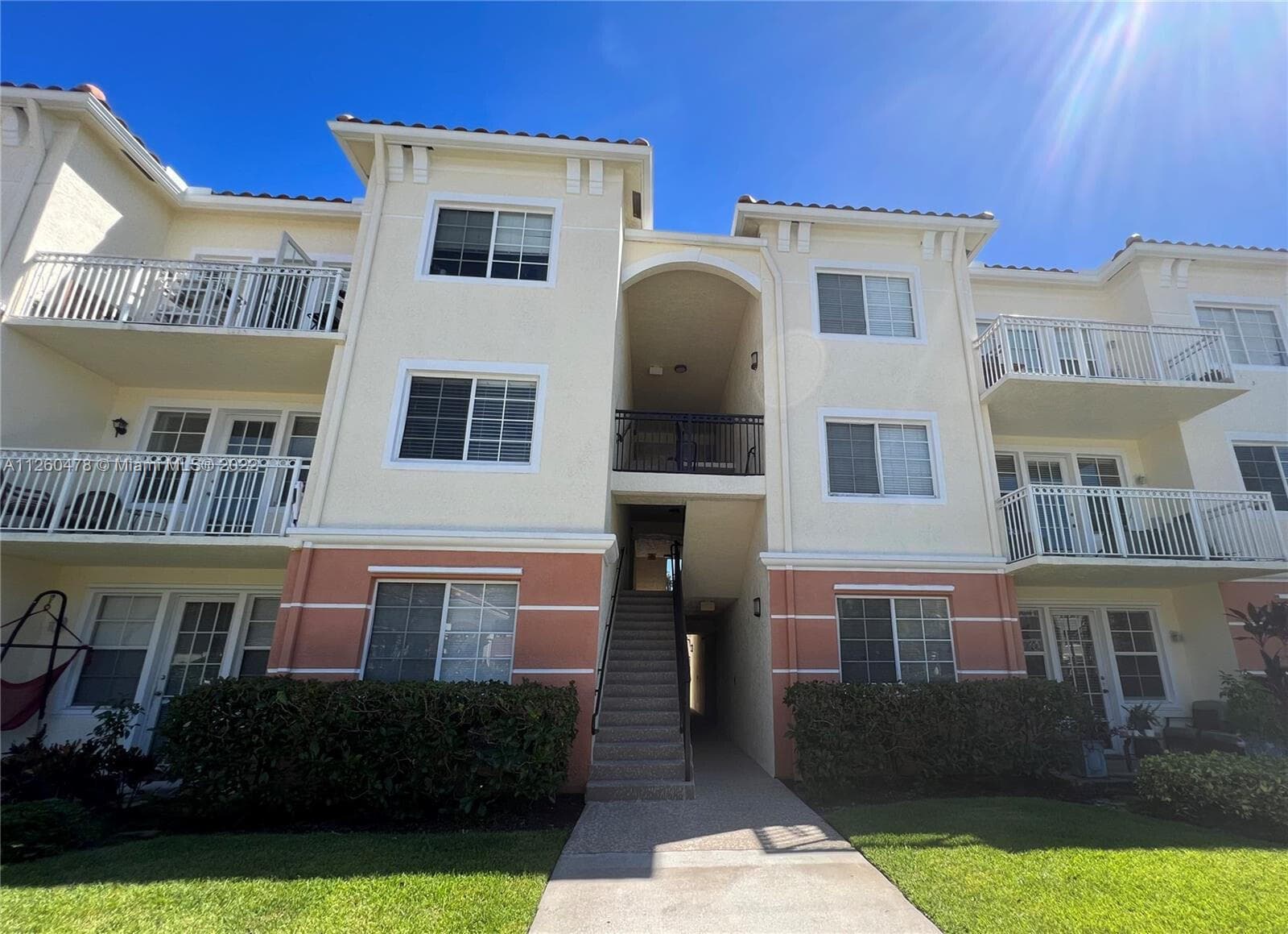 9887 Baywinds Drive 4305, West Palm Beach, FL 33411 — photo 3 of 29