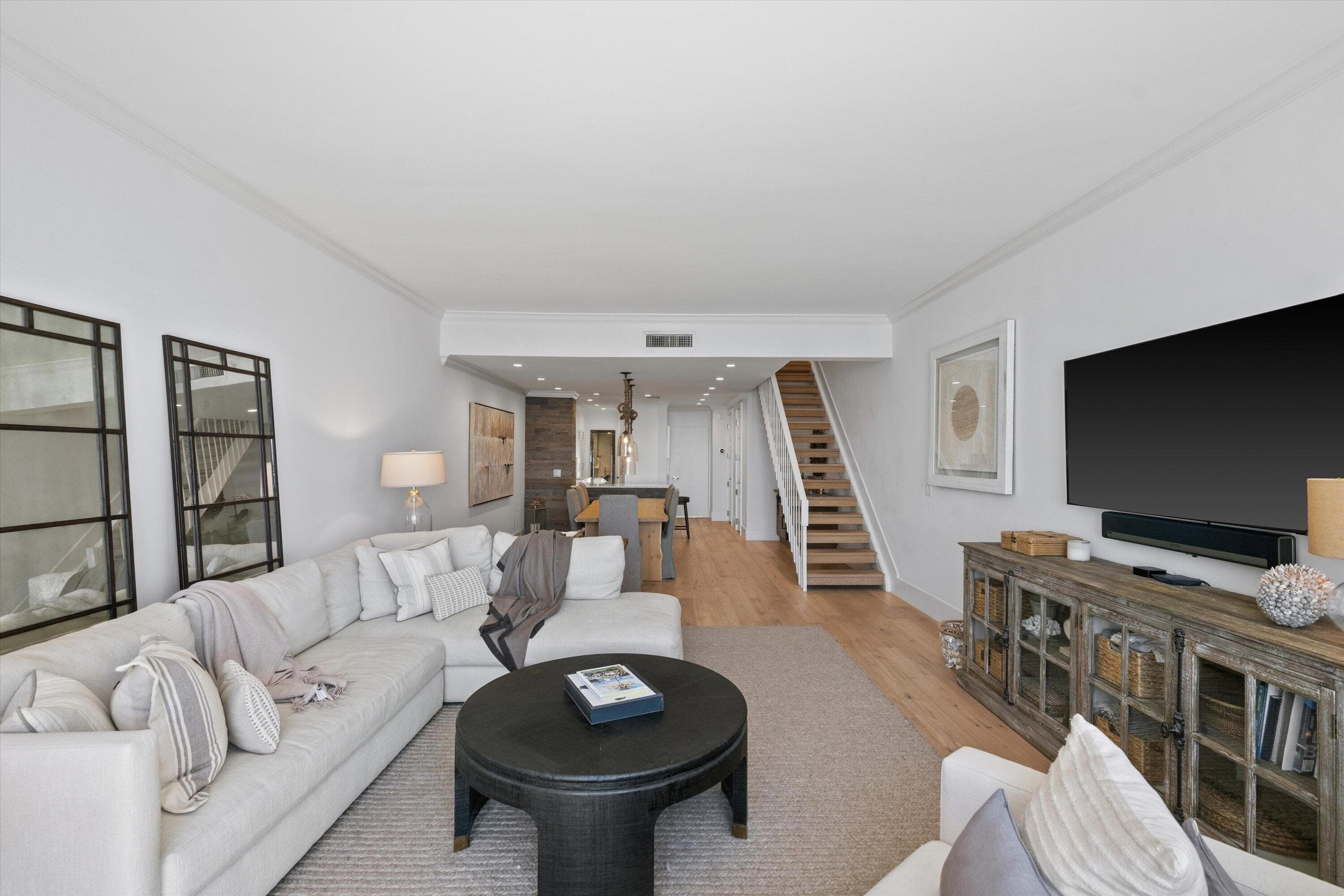 400 S Ocean Boulevard 216, Palm Beach, FL 33480 — photo 11 of 30