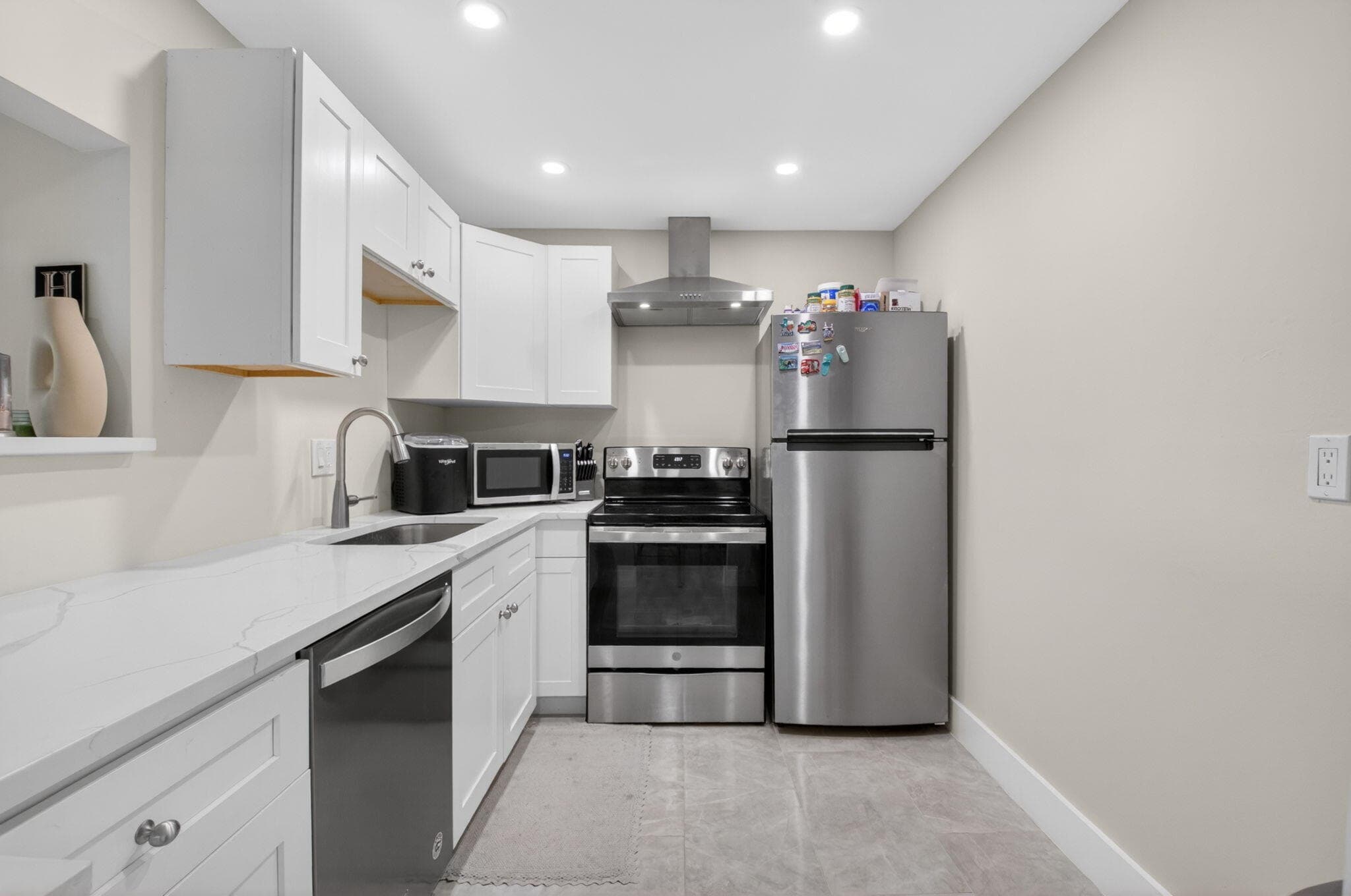 480 NW 20th Street 205, Boca Raton, FL 33431 — photo 10 of 24