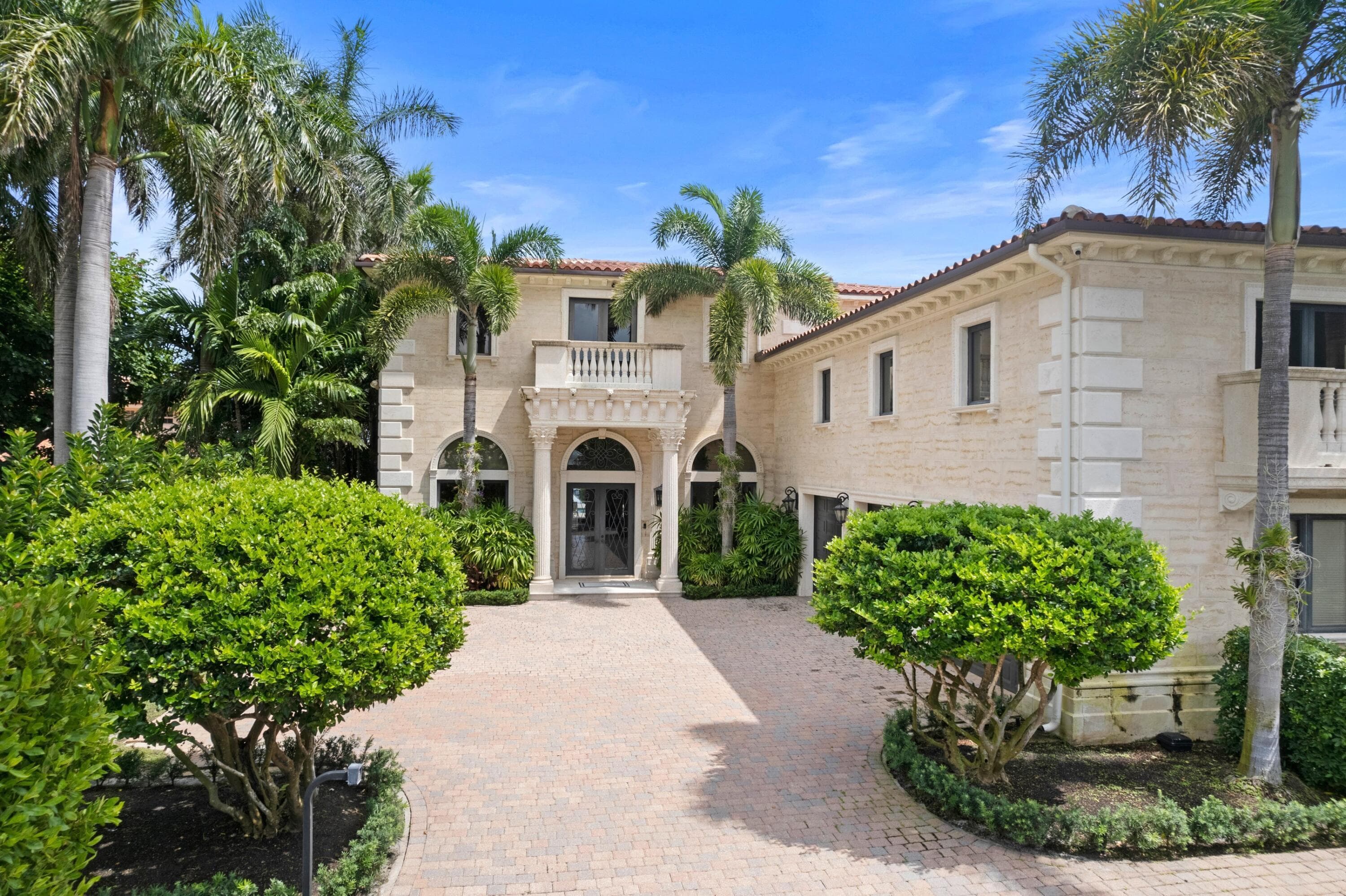 3240 N Flagler Drive, West Palm Beach, FL 33407 — photo 2 of 48