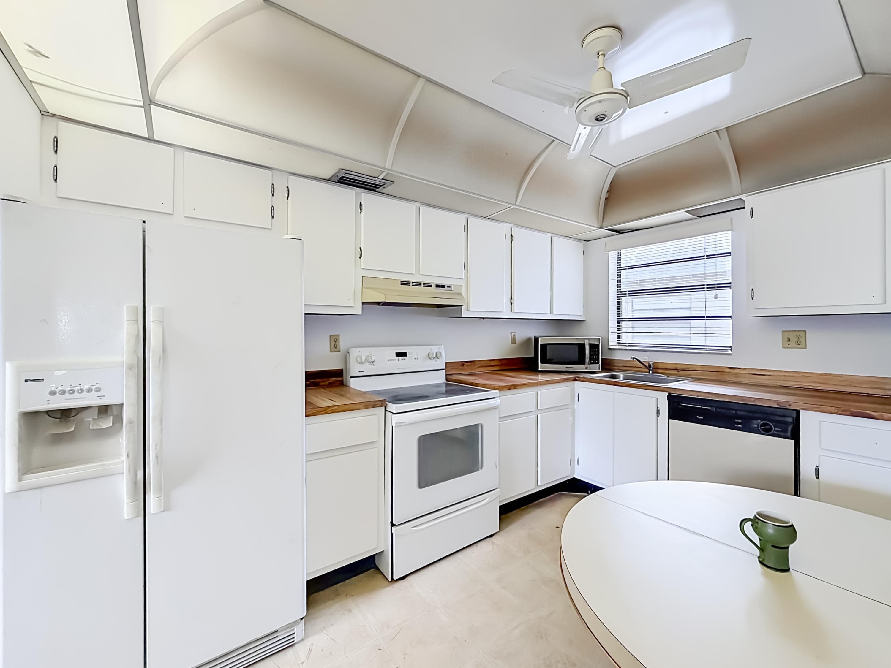 48 Piedmont, Delray Beach, FL 33484 — photo 19 of 35