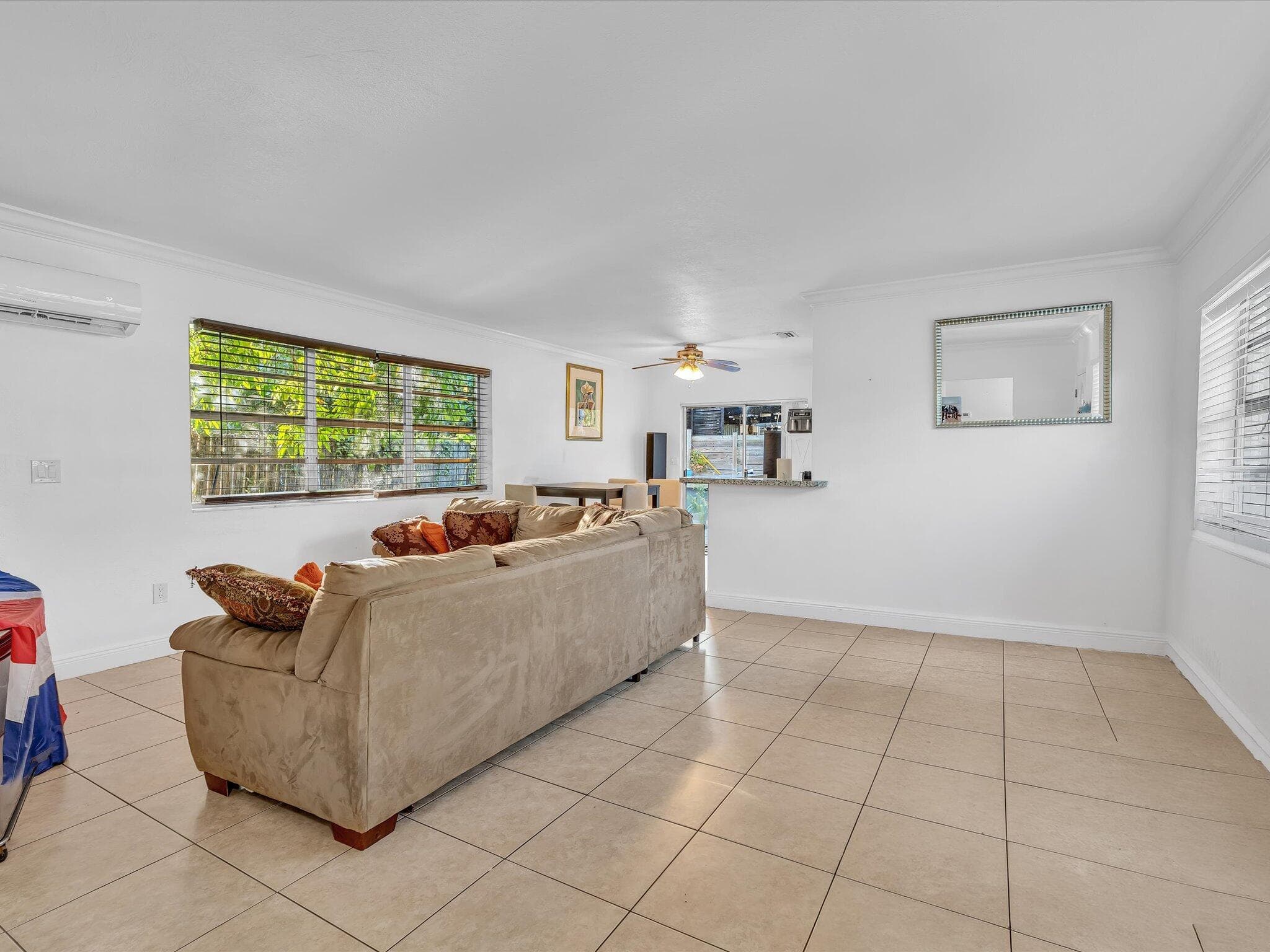 700 SW 5th Court, Hallandale Beach, FL 33009 — photo 7 of 46