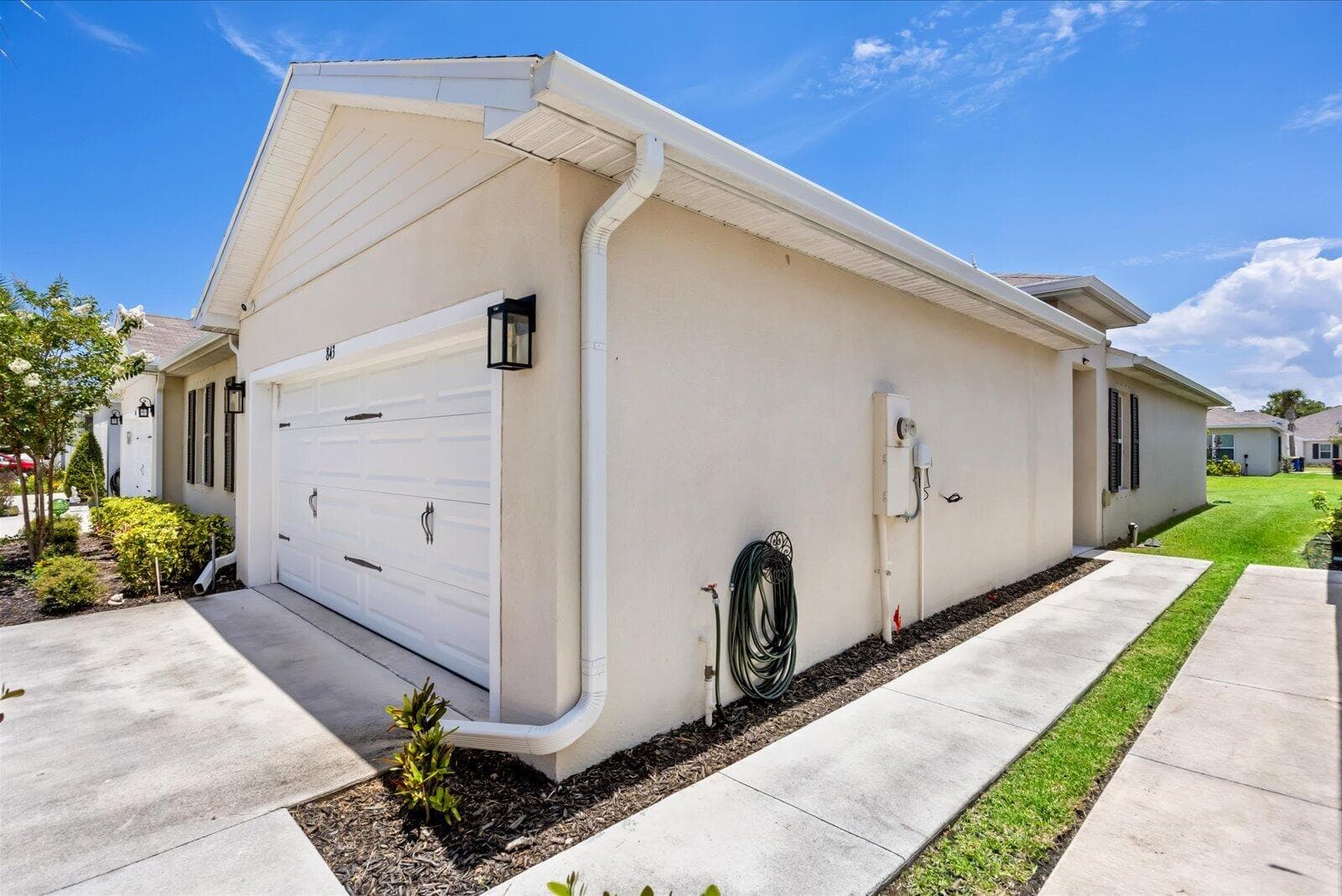 843 Persimmon Place, Fort Pierce, FL 34981 — photo 2 of 35
