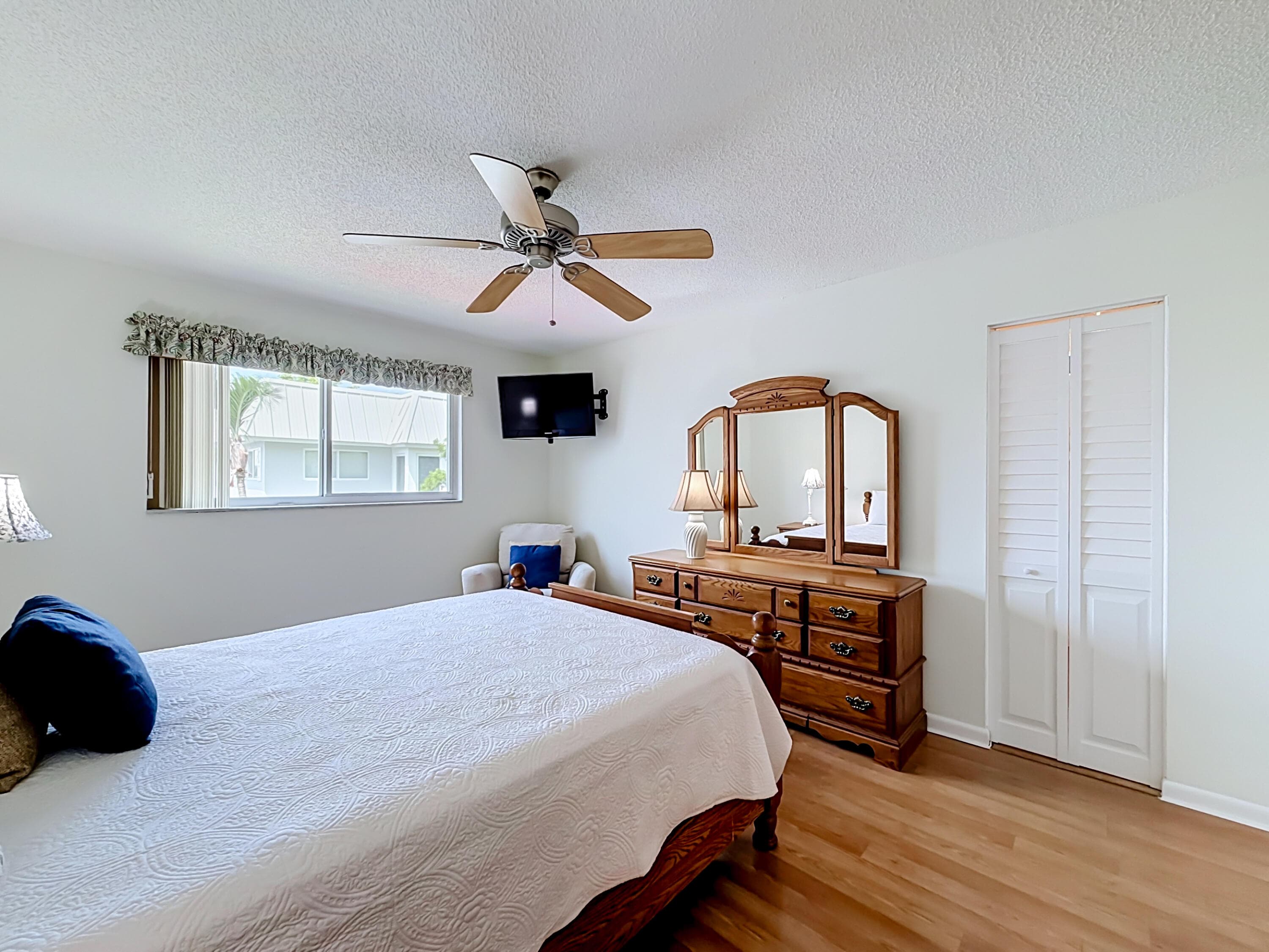 12 Colonial Club Drive 202, Boynton Beach, FL 33435 — photo 26 of 56