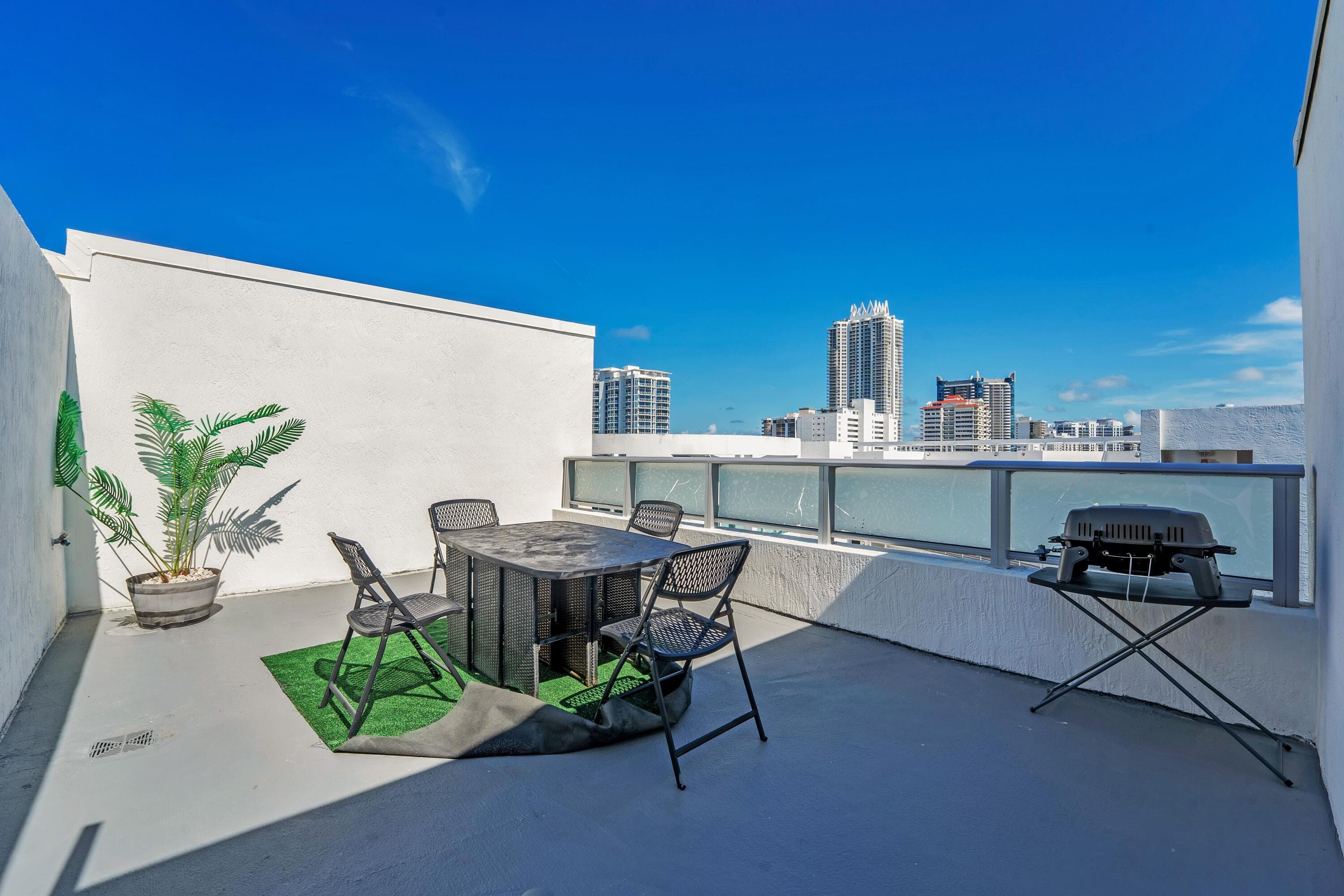 6620 Indian Creek Drive 602, Miami Beach, FL 33141 — photo 28 of 42