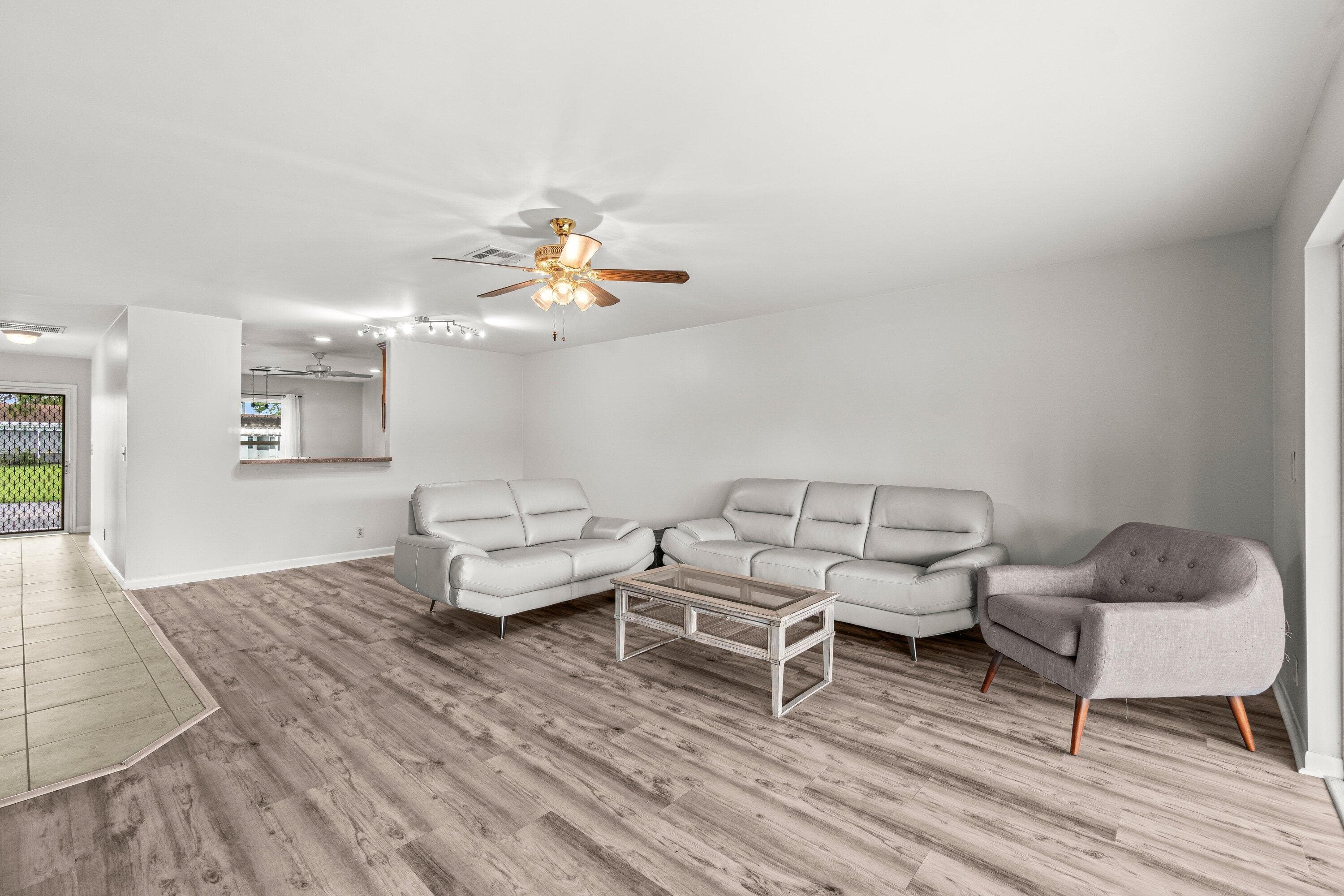 5074 Privet Place B, Delray Beach, FL 33484 — photo 10 of 43