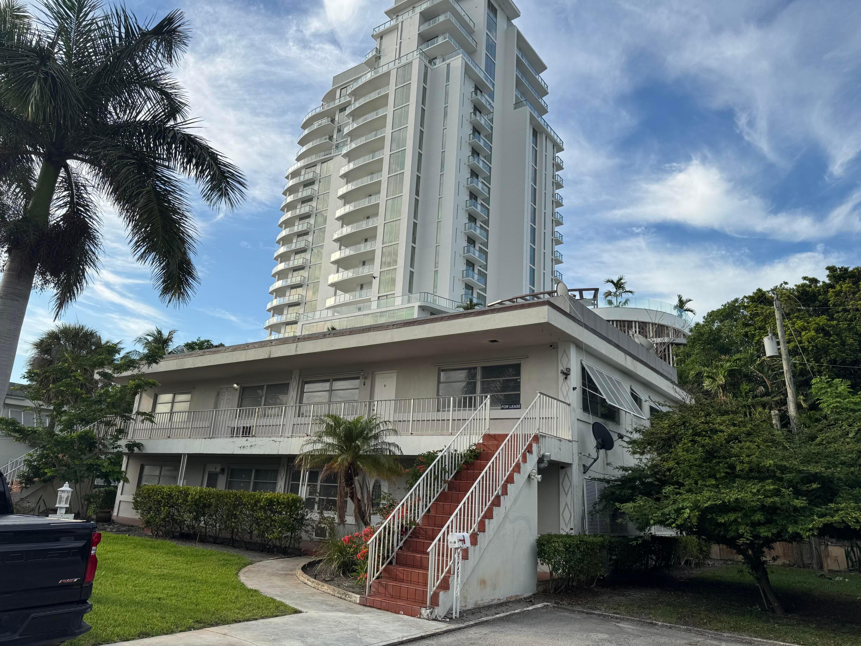 4800 N Flagler Drive 3, West Palm Beach, FL 33407 — photo 1 of 33
