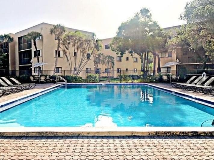 8015 SW 107th Avenue SW 218, Miami, FL 33173 — photo 9 of 41