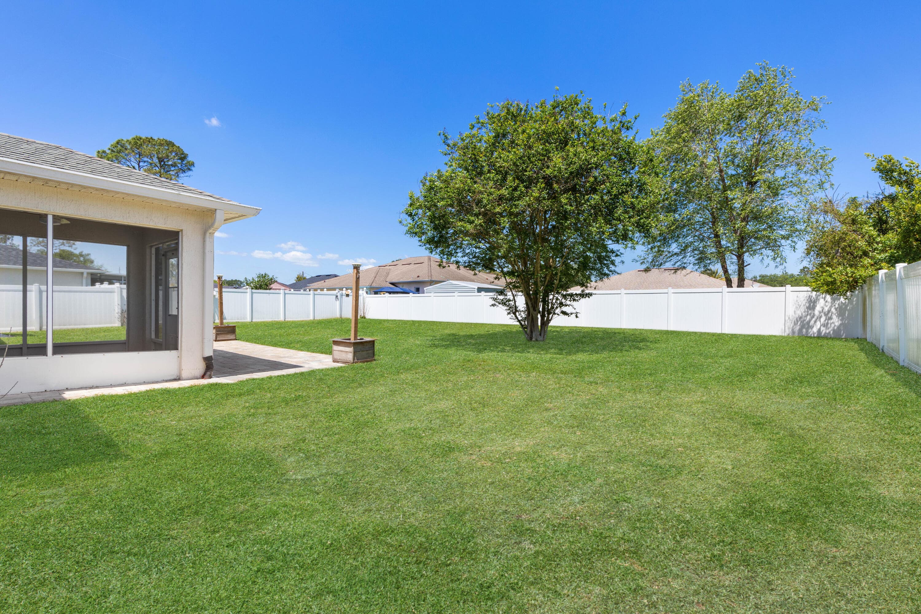 27 Wood Arbor Lane, Palm Coast, FL 32164 — photo 33 of 44