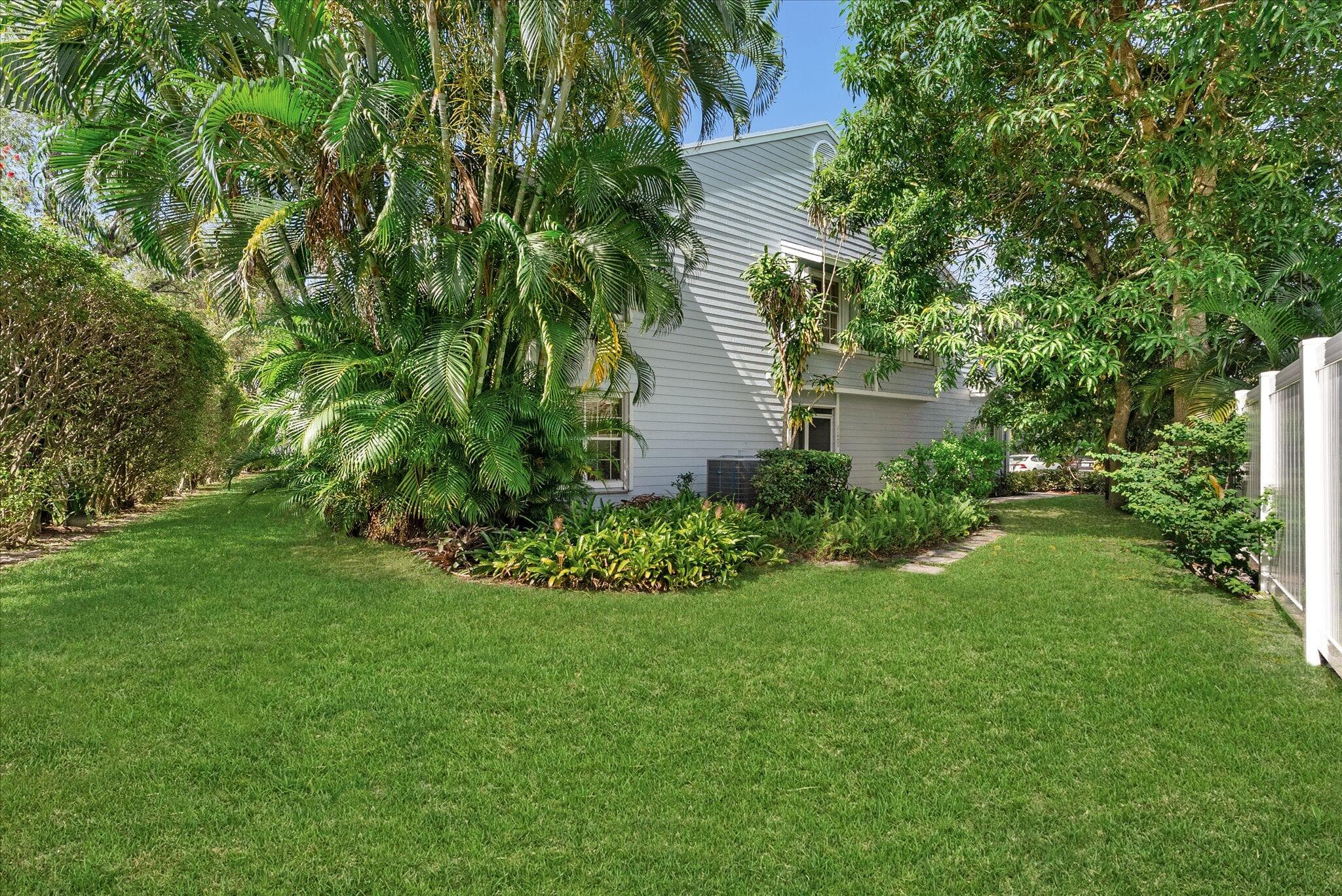 21400 Tudor Drive, Boca Raton, FL 33486 — photo 38 of 44