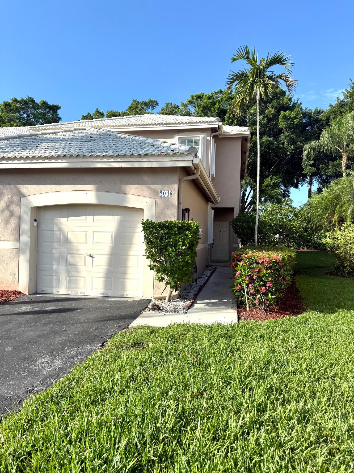 2046 Madeira Drive, Weston, FL 33327 — photo 21 of 34