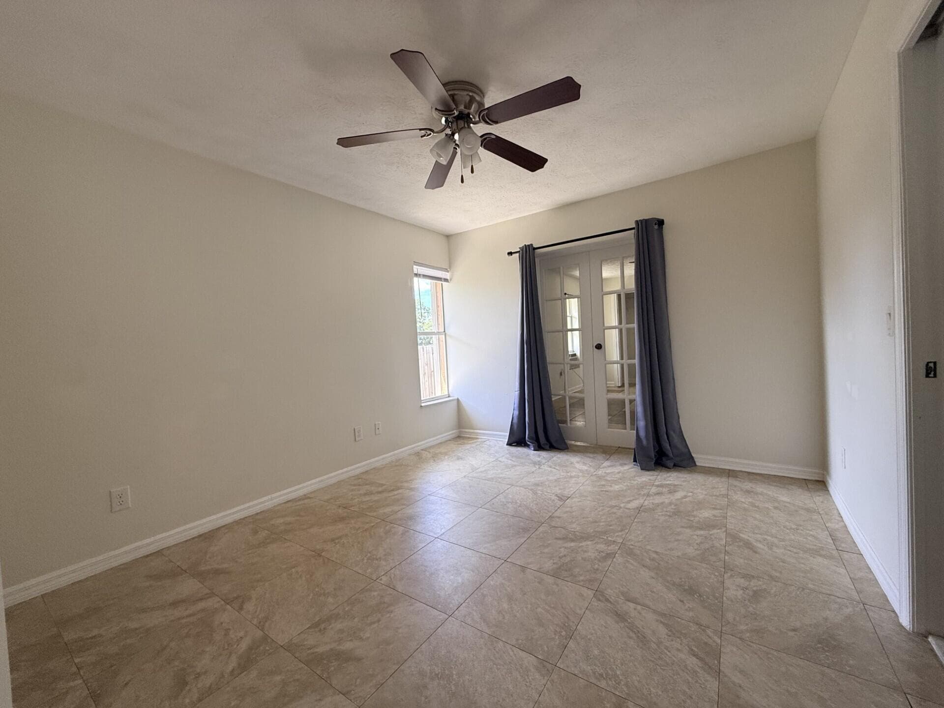 790 SE Ablett Lane, Port St. Lucie, FL 34984 — photo 12 of 29