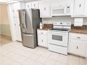 3524 Via Poinciana Apt 104, Lake Worth, FL 33467 — photo 10 of 22