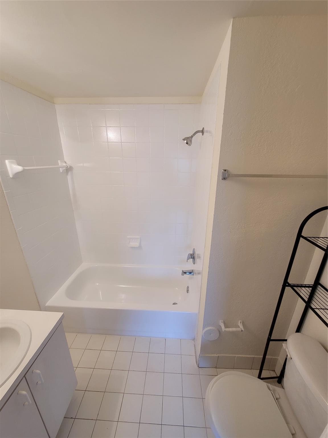 8451 NW 4th Avenue 8451, Miami, FL 33150 — photo 12 of 13