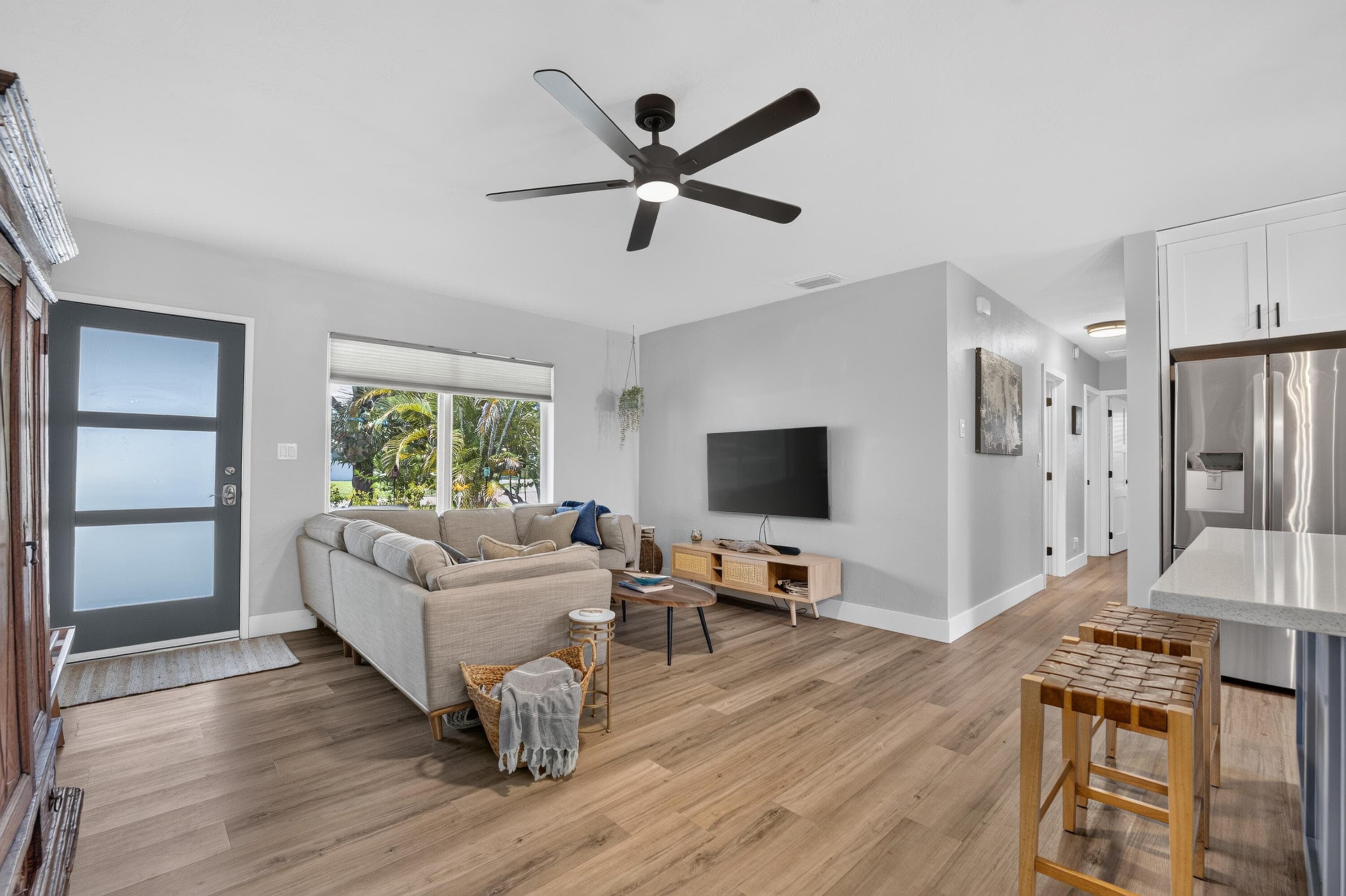 510 NE 8th Street, Pompano Beach, FL 33060 — photo 3 of 45