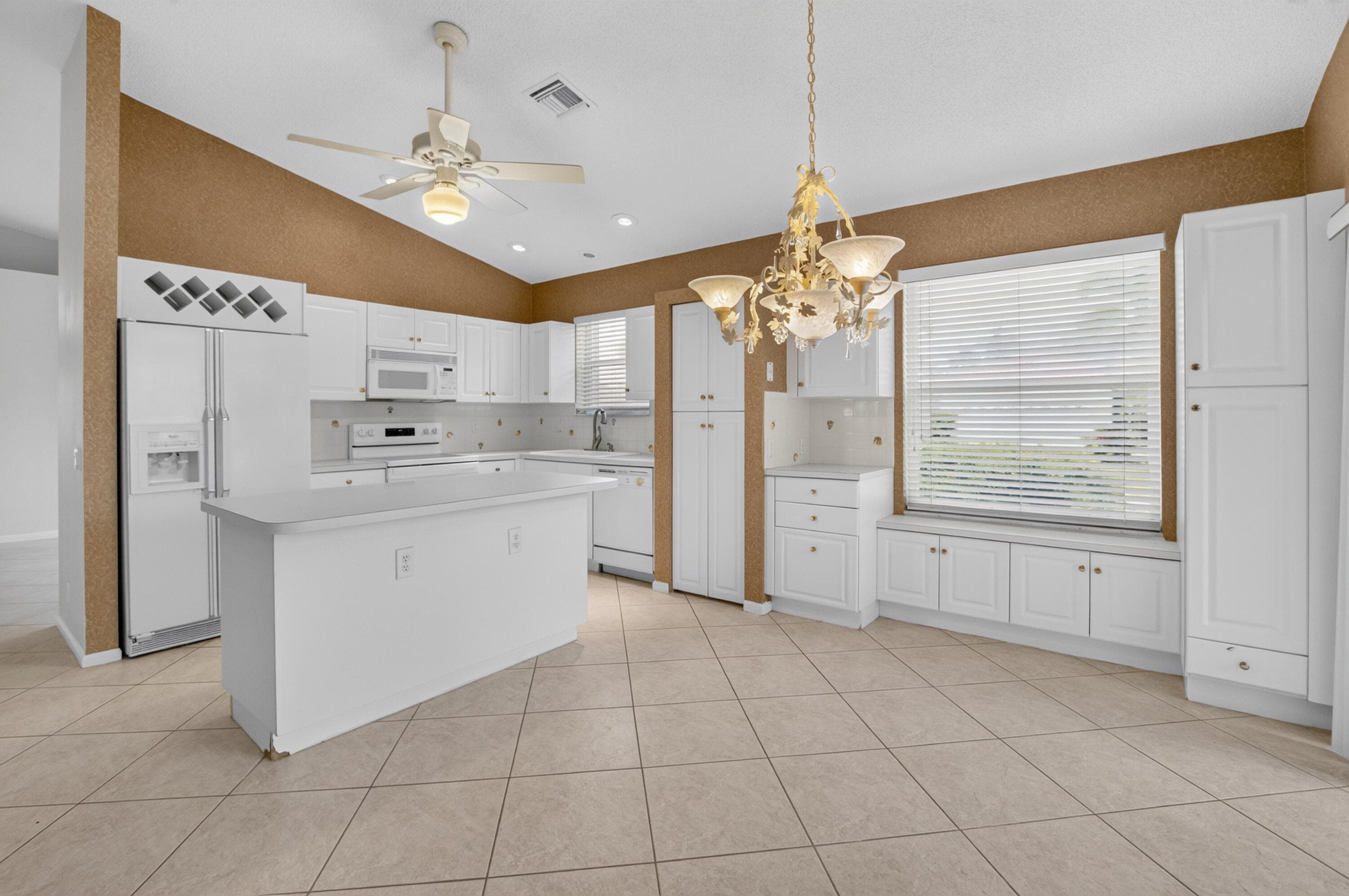 9729 Lemonwood Way, Boynton Beach, FL 33437 — photo 12 of 76
