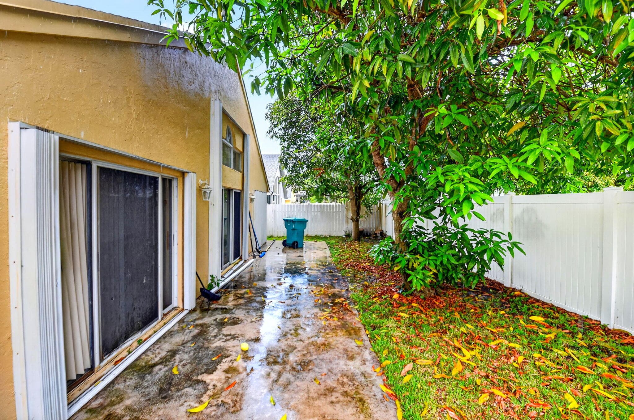 1059 Fairfax Circle W, Boynton Beach, FL 33436 — photo 23 of 36