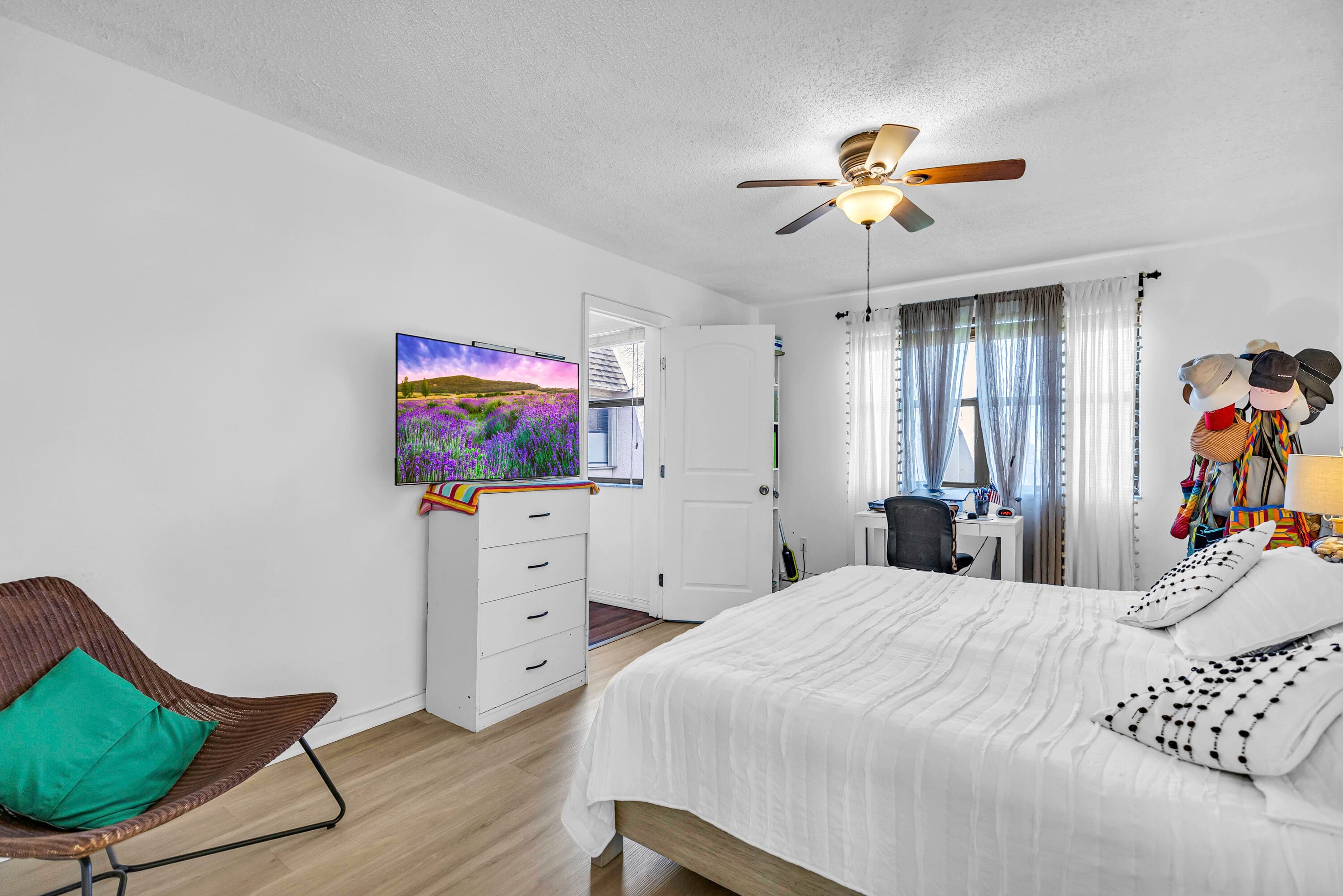 2705 NW 104th Avenue 406, Sunrise, FL 33322 — photo 13 of 43