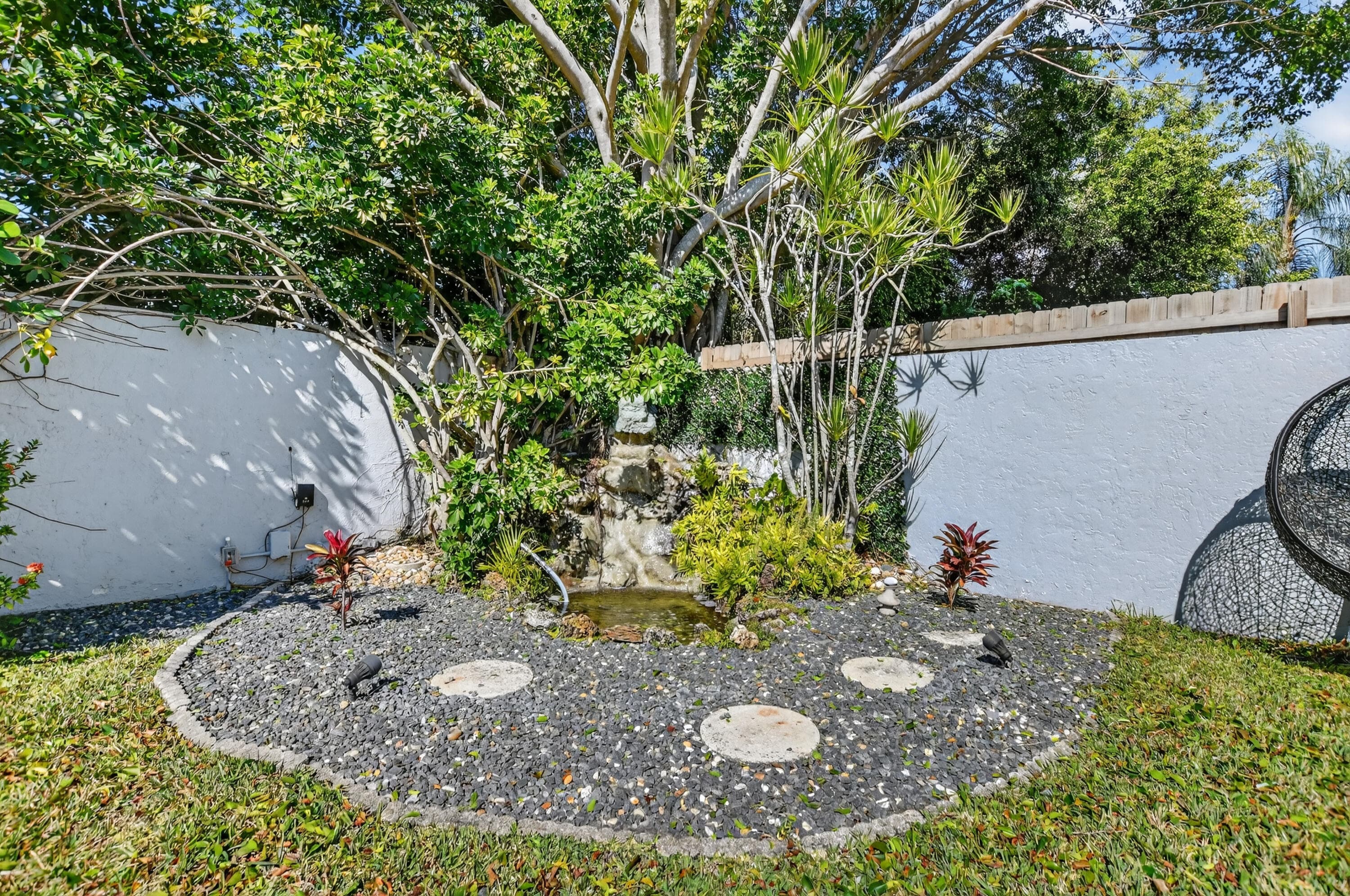 9048 Villa Portofino Circle, Boca Raton, FL 33496 — photo 34 of 39