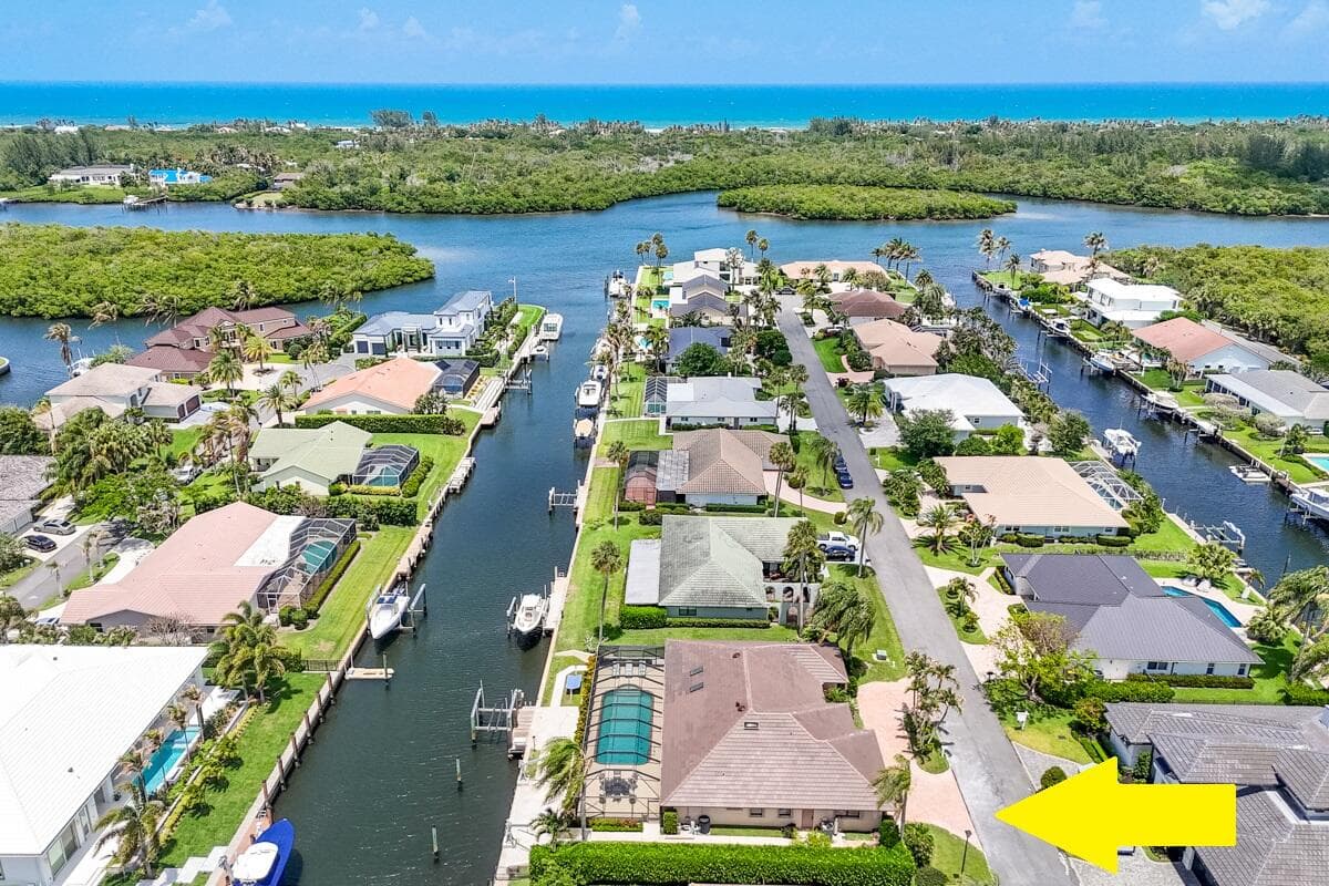 9067 SE Star Island Way, Hobe Sound, FL 33455 — photo 68 of 75