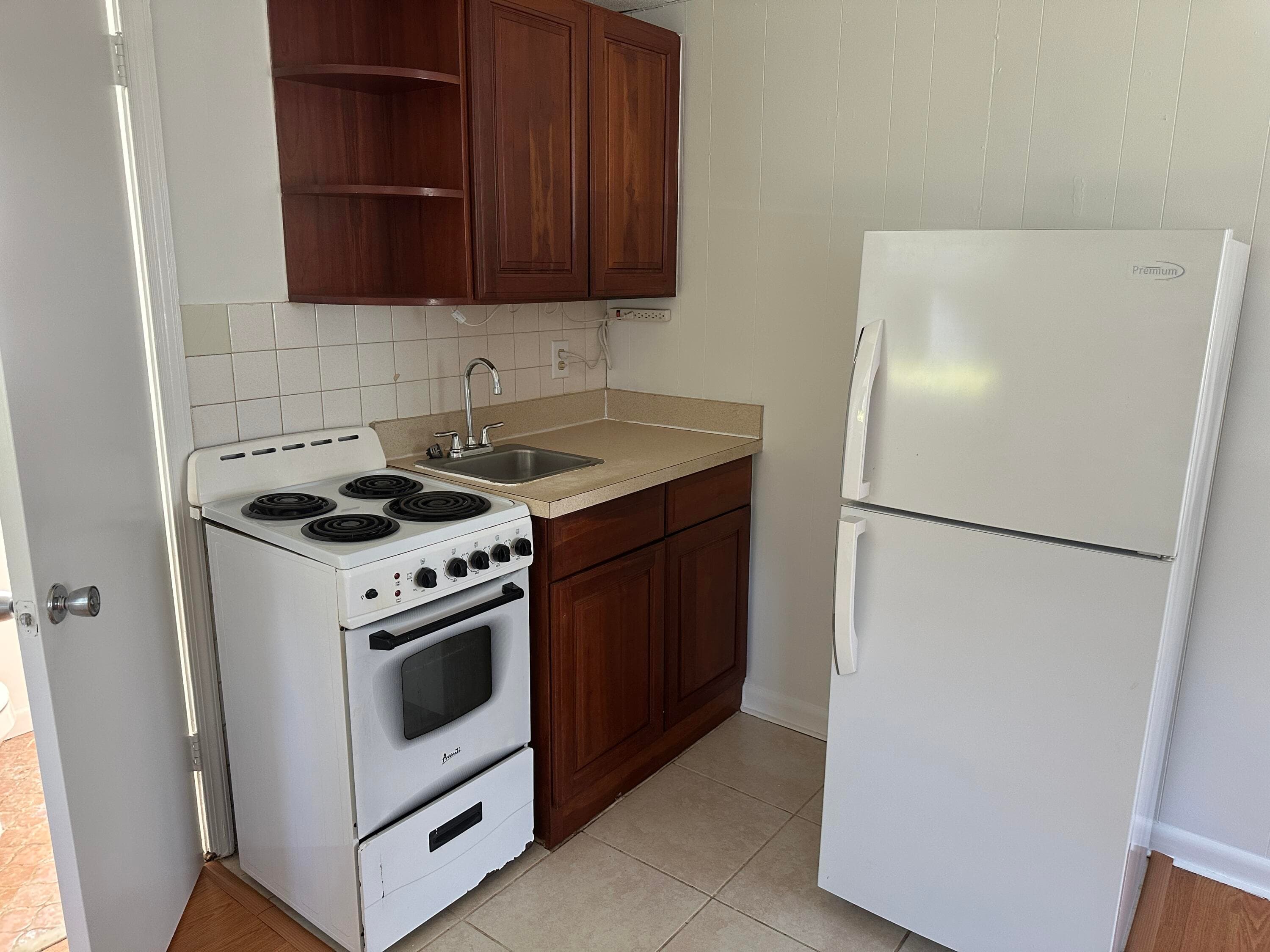 2400 Park Avenue 5, Riviera Beach, FL 33404 — photo 14 of 15