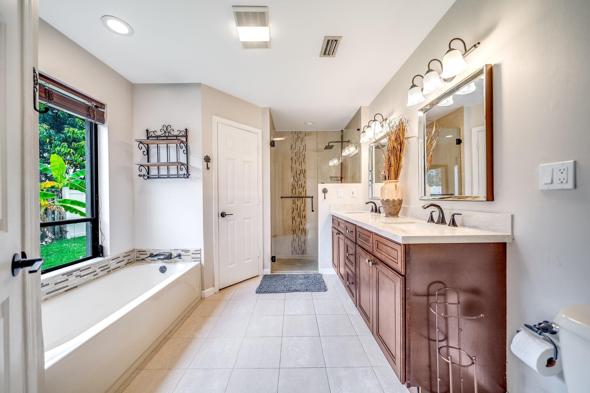 574 Juniper Place, Wellington, FL 33414 — photo 39 of 48