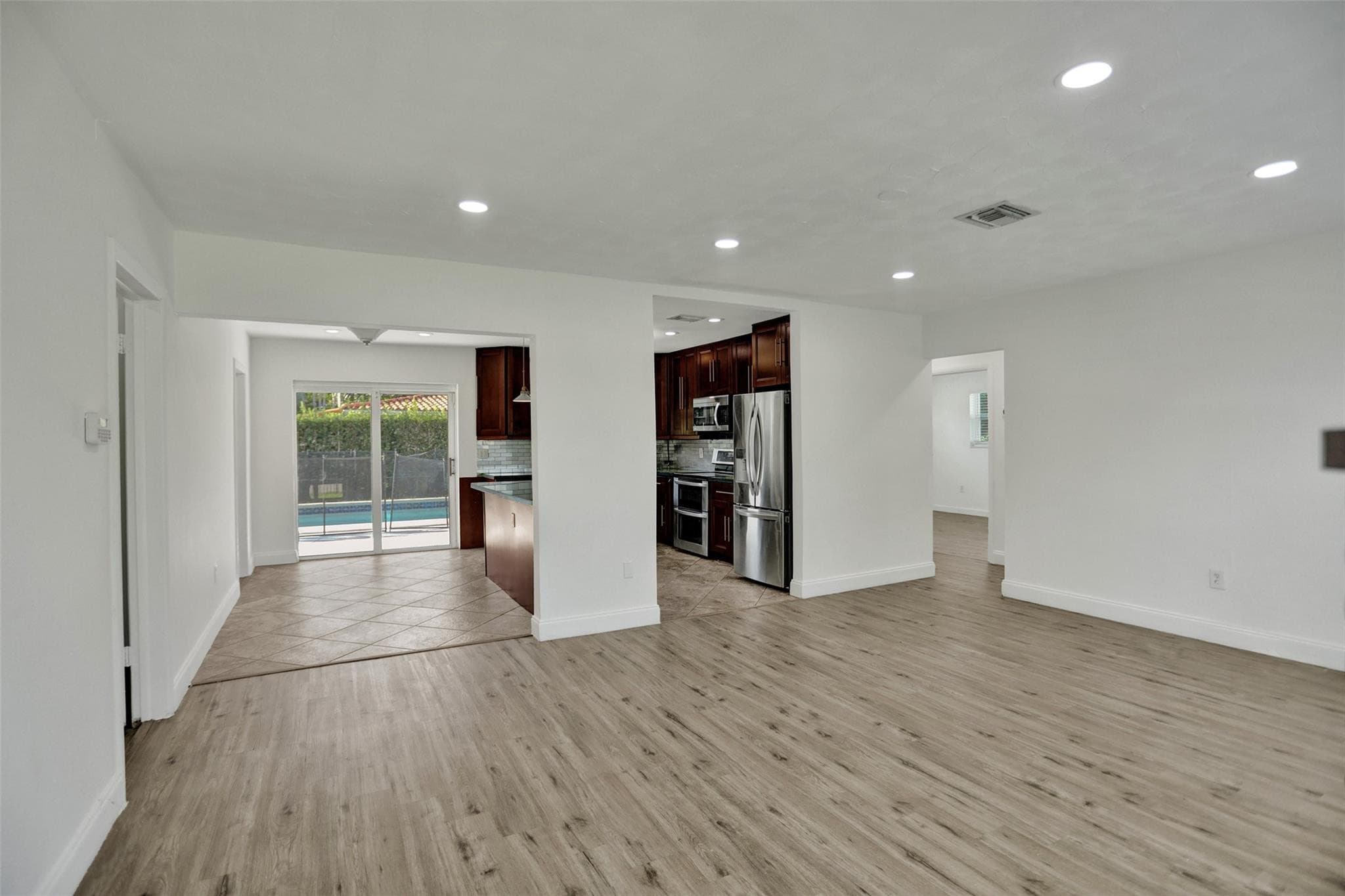 30 NE 139th Street, Miami, FL 33161 — photo 10 of 71