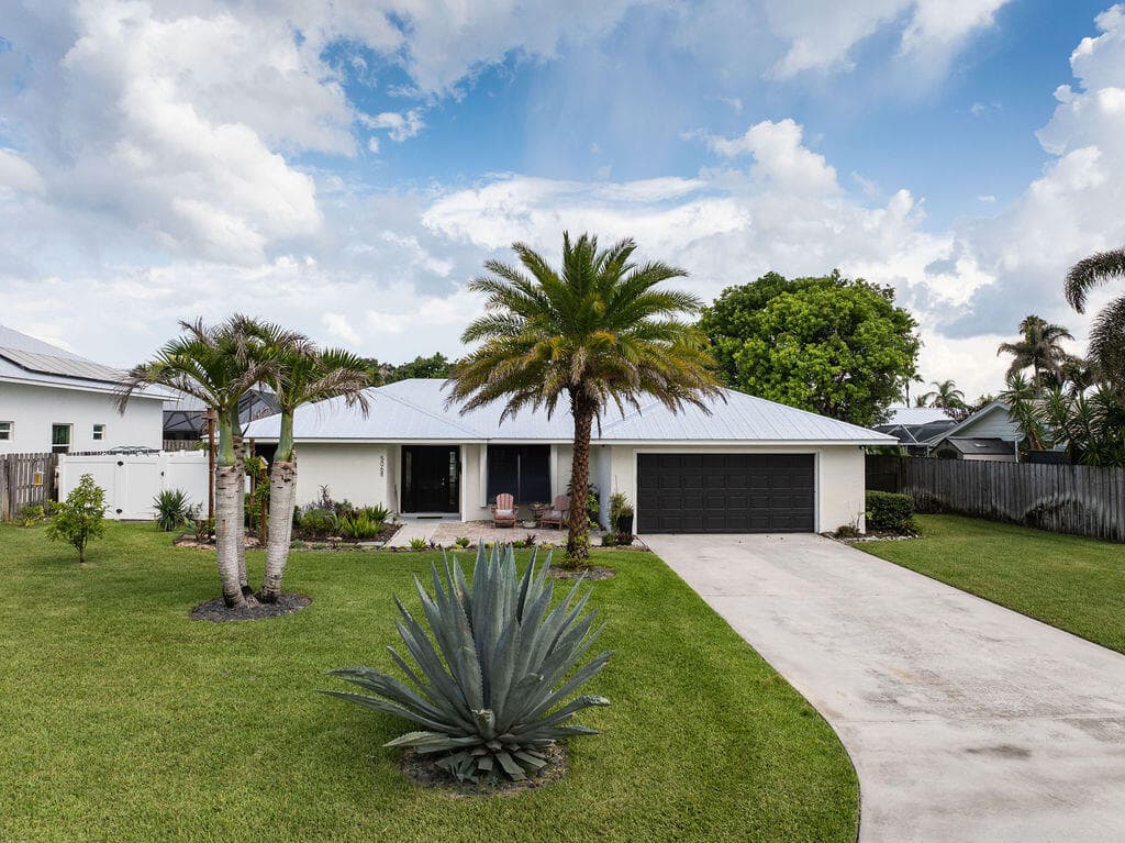 5068 SE Major Way, Stuart, FL 34997 — photo 2 of 50