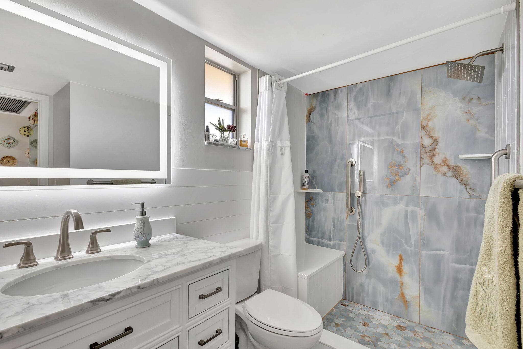 2812 Garden Drive S 308, Lake Worth, FL 33461 — photo 1 of 38