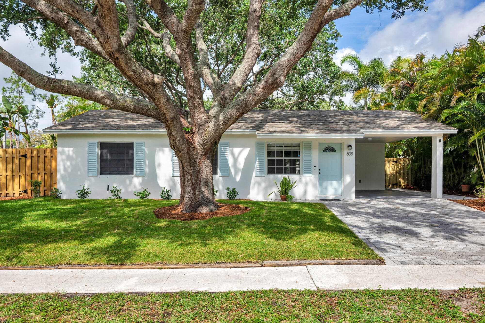 808 Iroquois Street, Jupiter, FL 33458 — photo 1 of 21