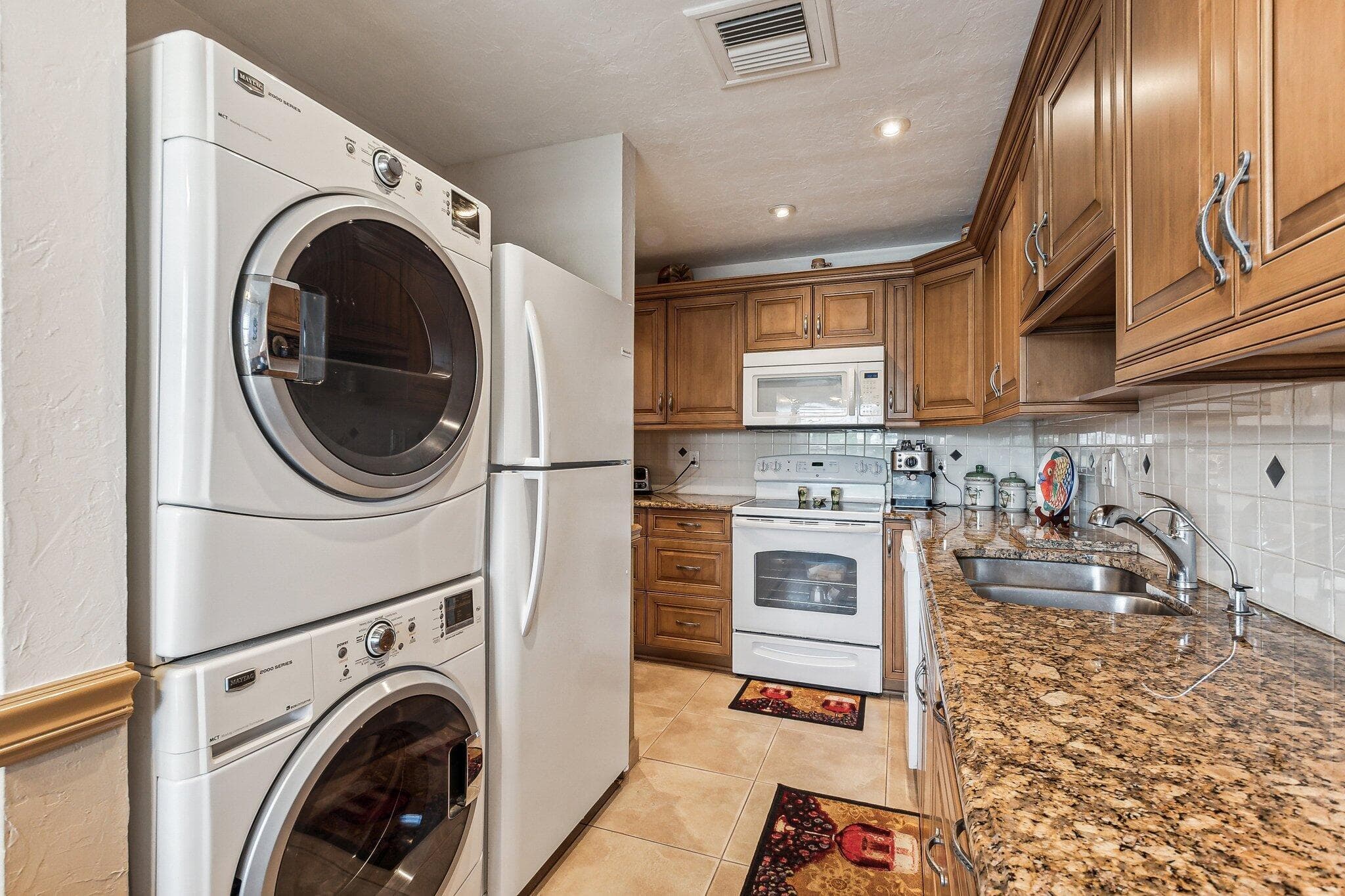 1051 Orange Terrace 103, Delray Beach, FL 33445 — photo 10 of 48