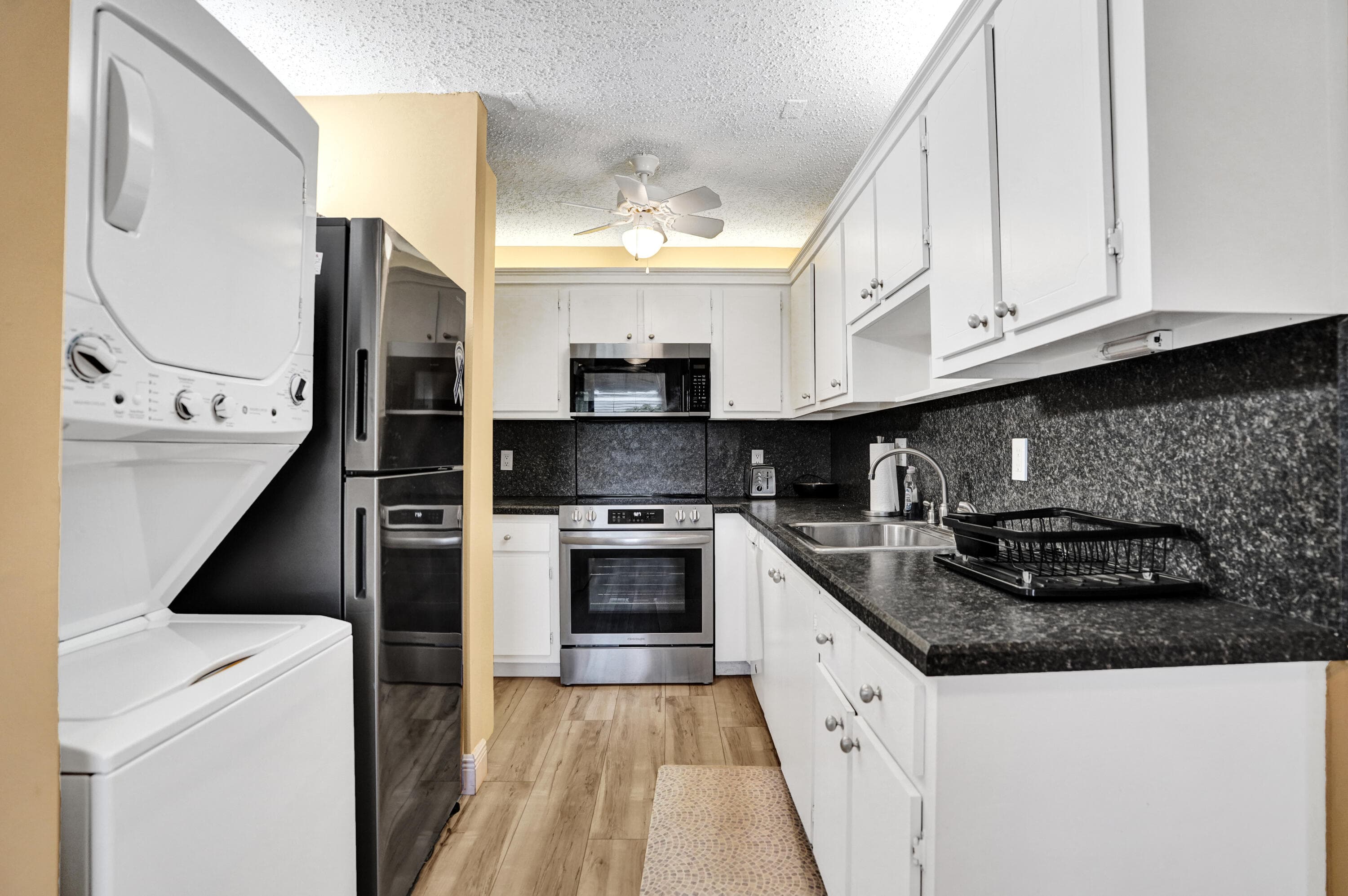 1050 Citrus Way 203, Delray Beach, FL 33445 — photo 12 of 51