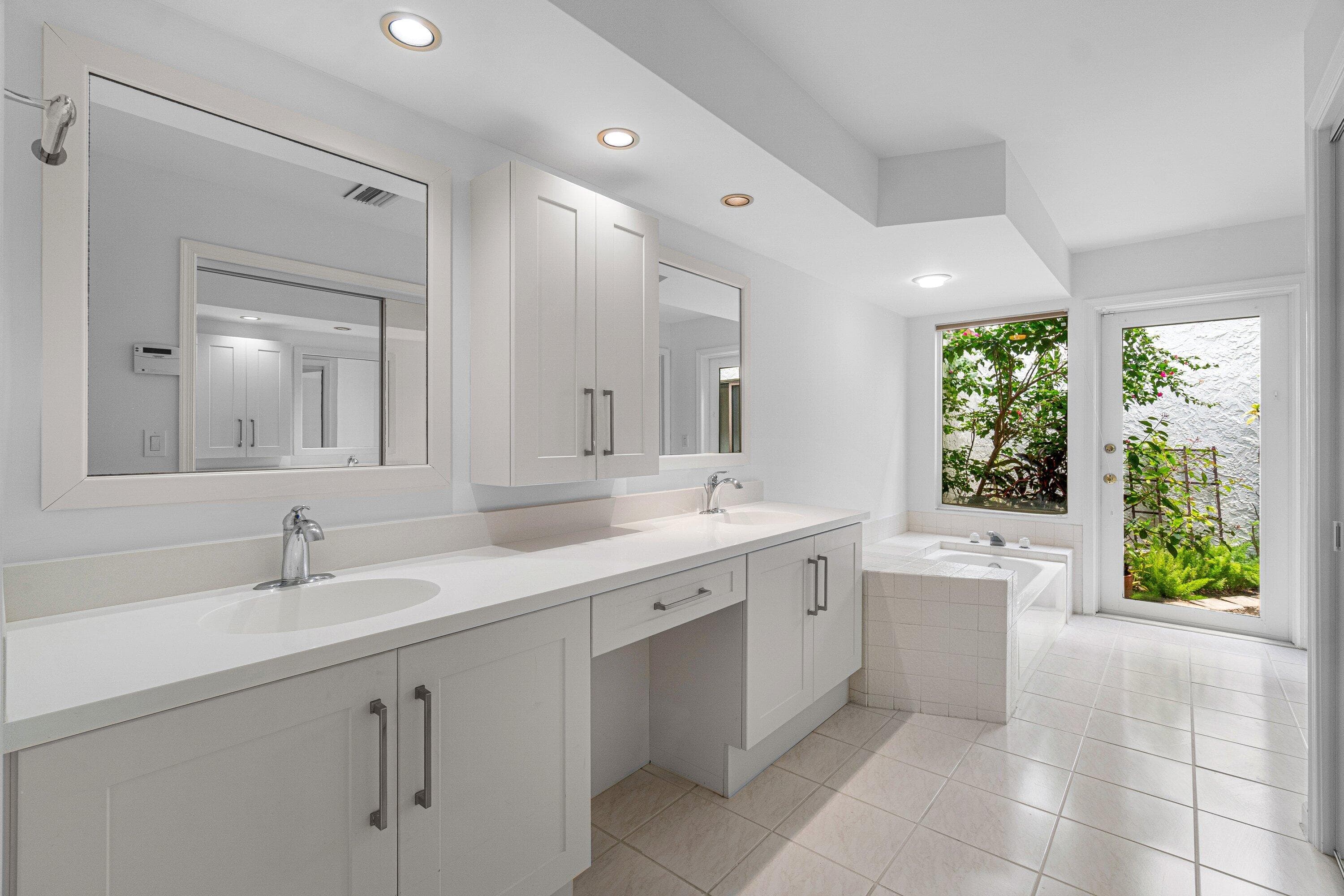 5635 Kiowa Circle, Boynton Beach, FL 33437 — photo 32 of 52