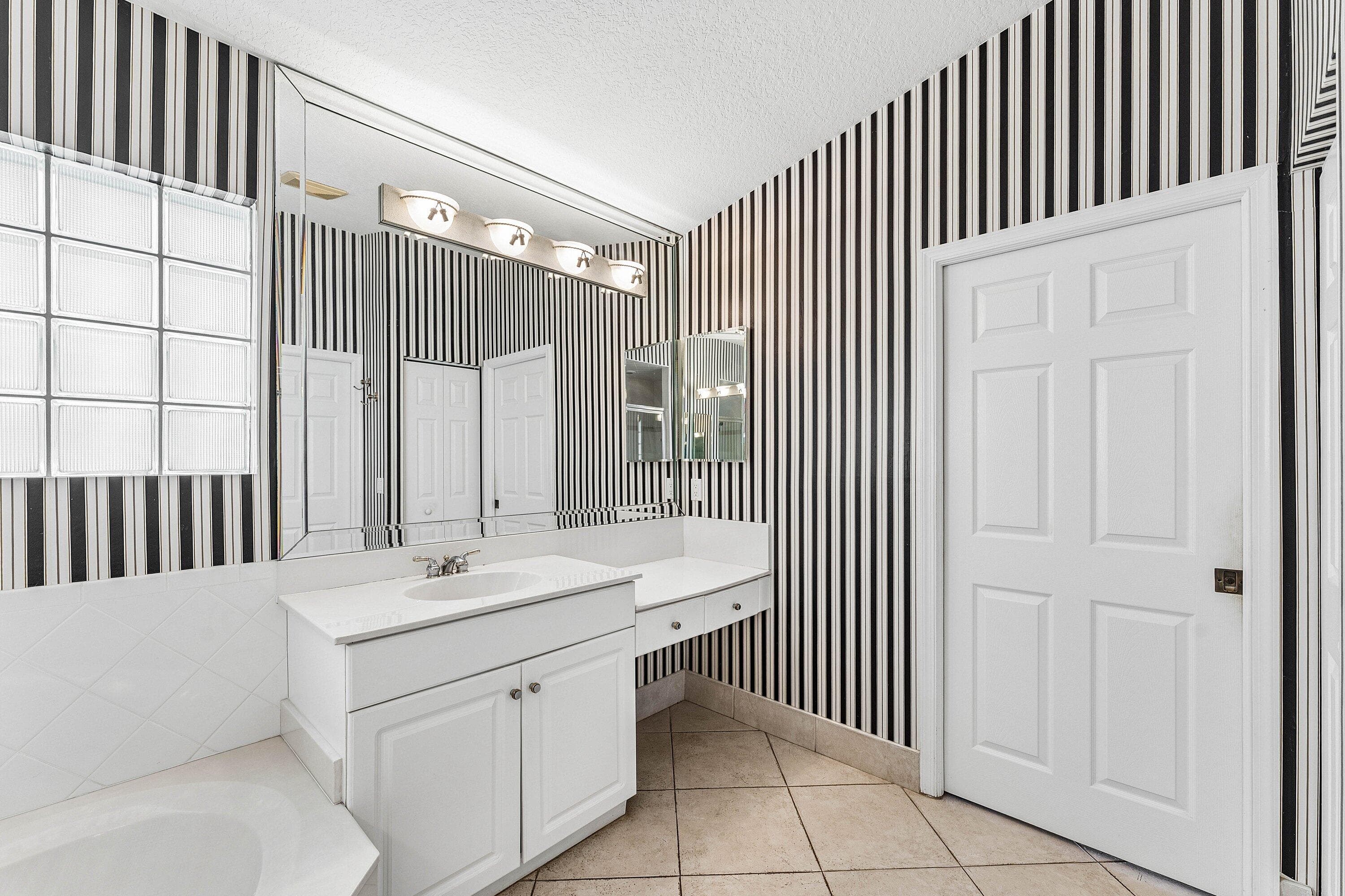 7385 Haviland Circle, Boynton Beach, FL 33437 — photo 19 of 56
