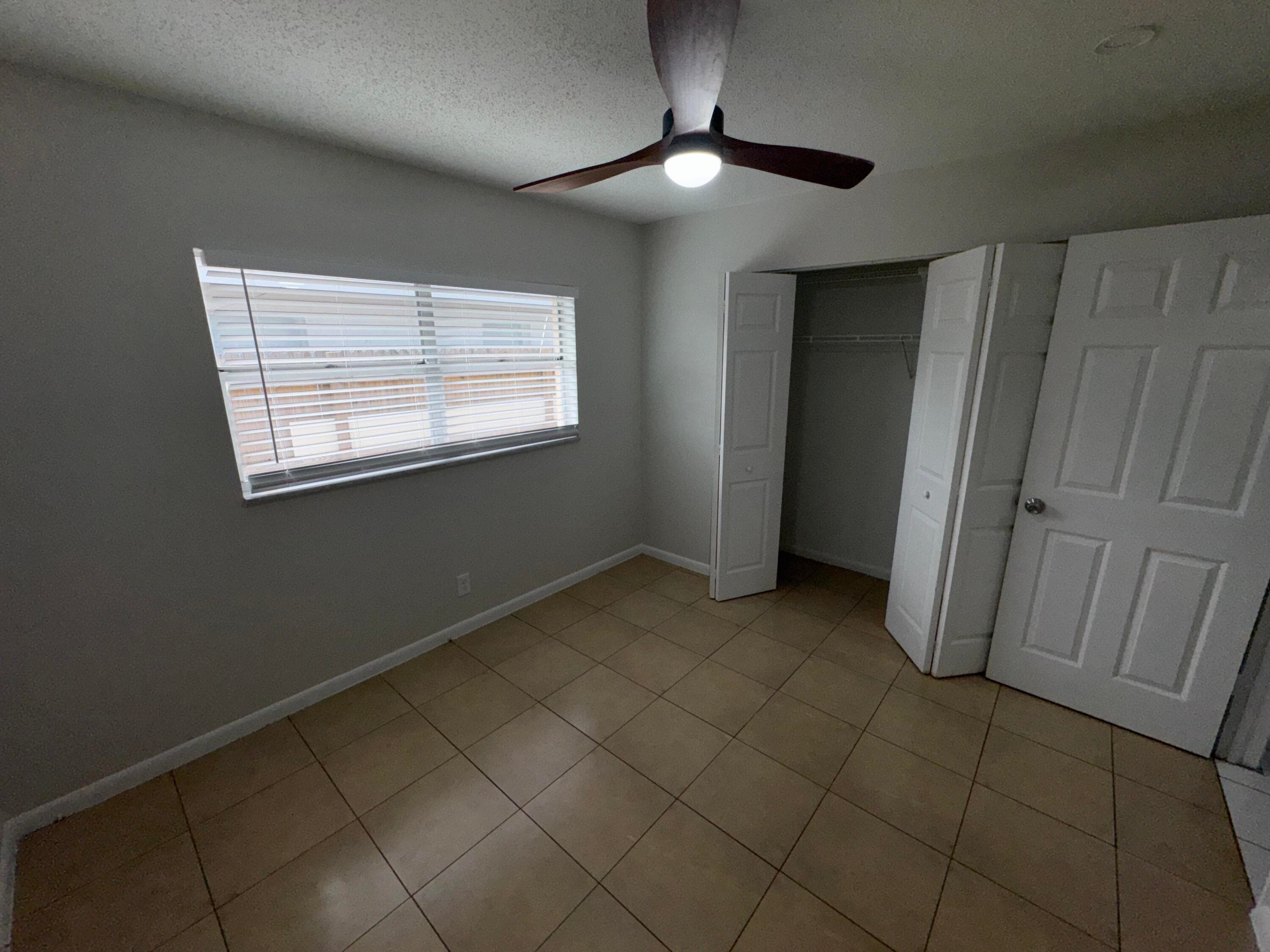 3854 Van Cott Street 3854, West Palm Beach, FL 33403 — photo 14 of 33