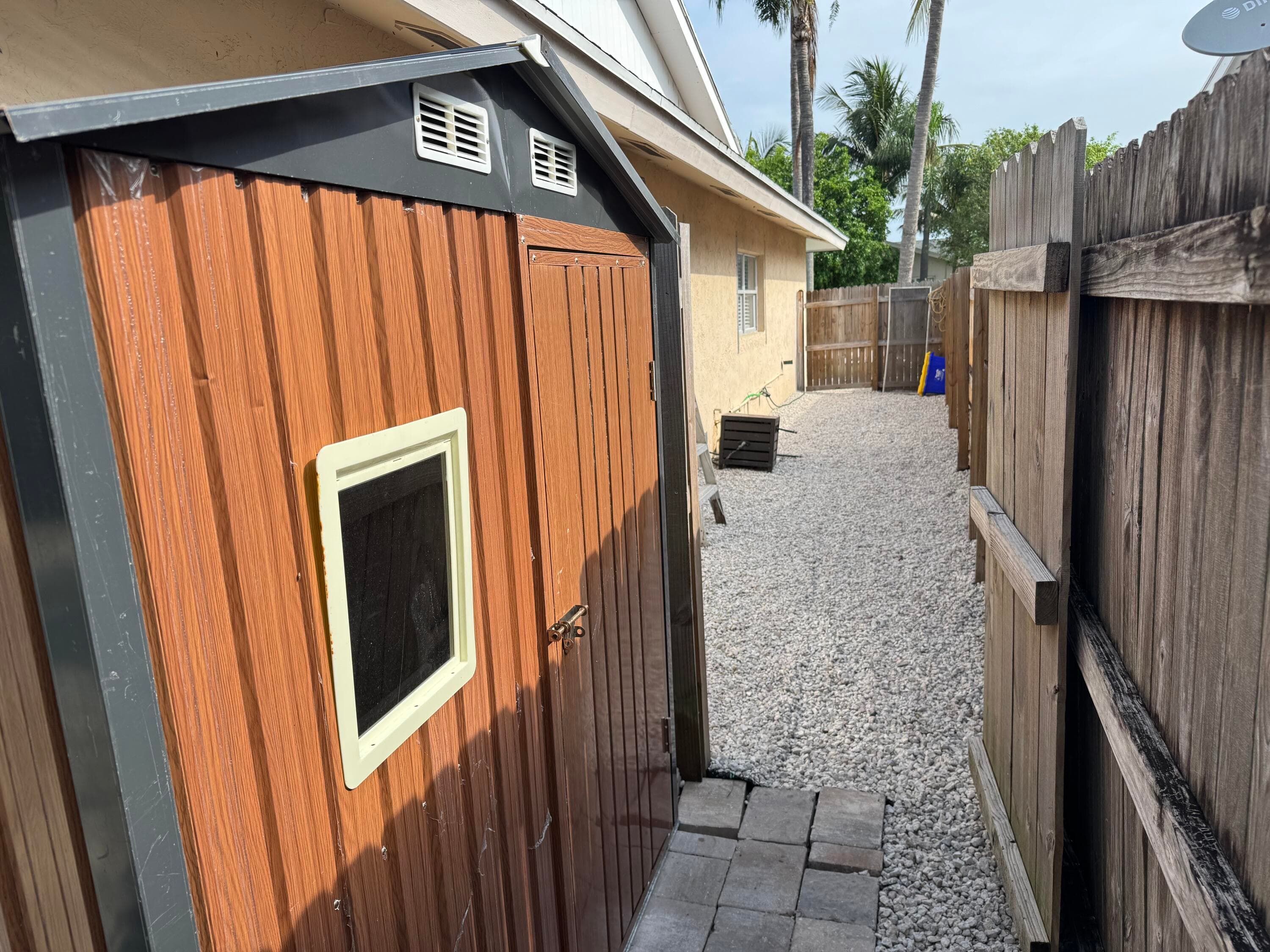 3854 Van Cott Street 3854, West Palm Beach, FL 33403 — photo 30 of 33