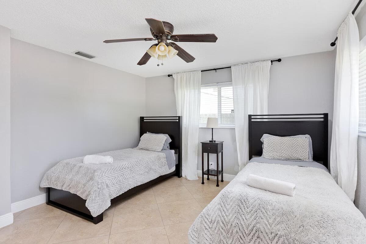 4348 NW 2nd Terrace, Boca Raton, FL 33431 — photo 14 of 35