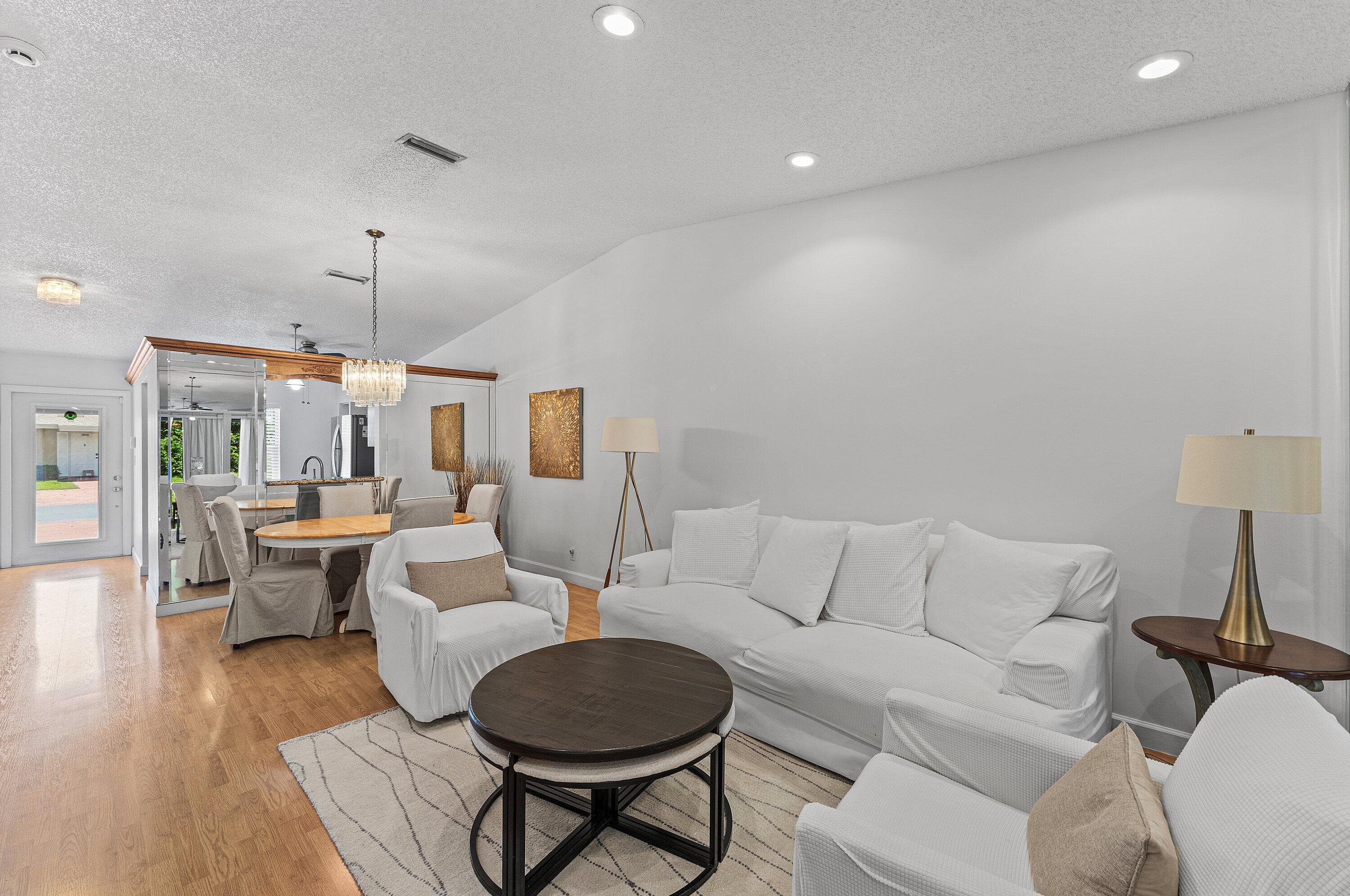 18855 Candlewick Drive, Boca Raton, FL 33496 — photo 5 of 33
