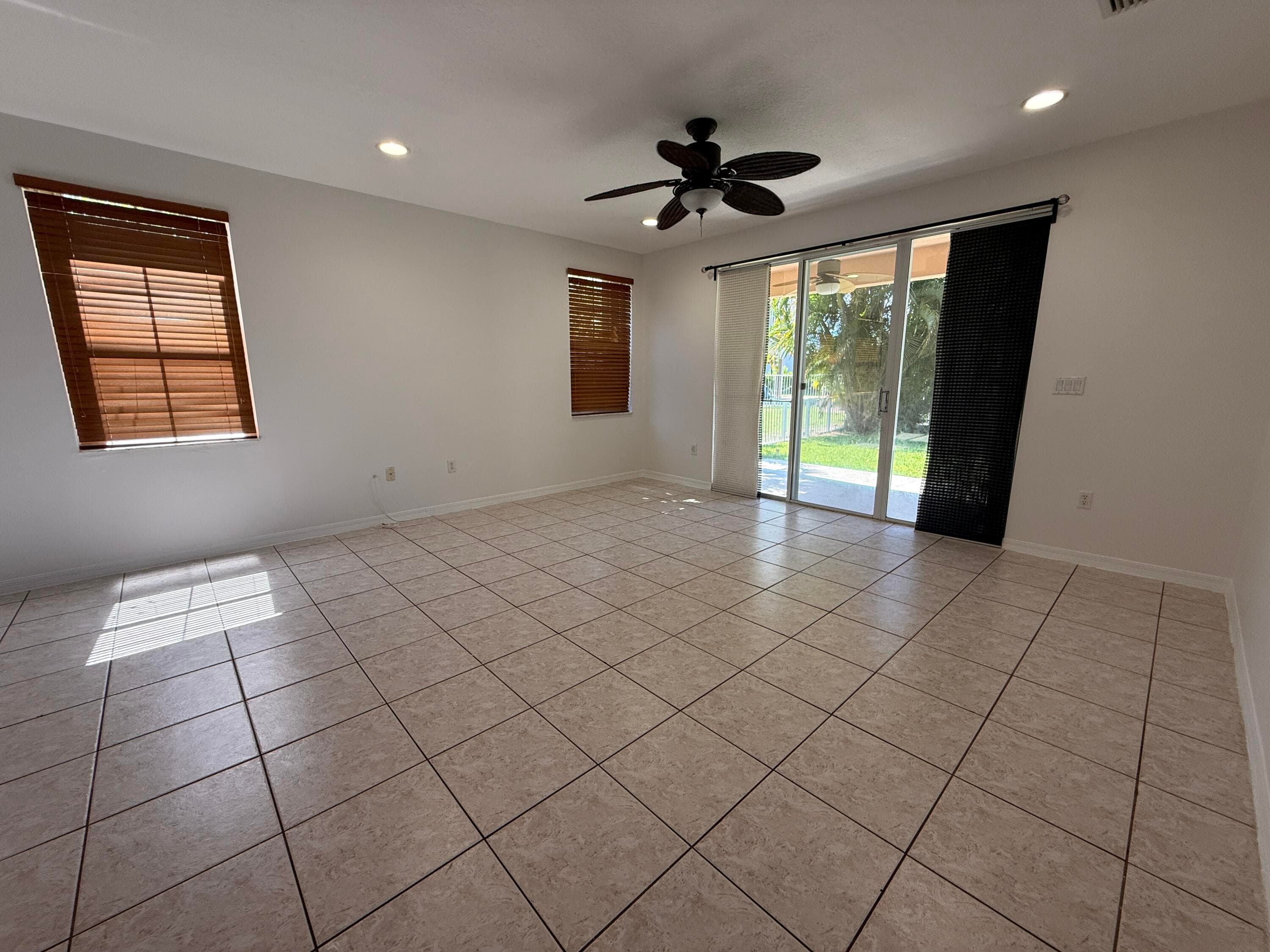 12631 SW 28th Street, Miramar, FL 33027 — photo 15 of 39