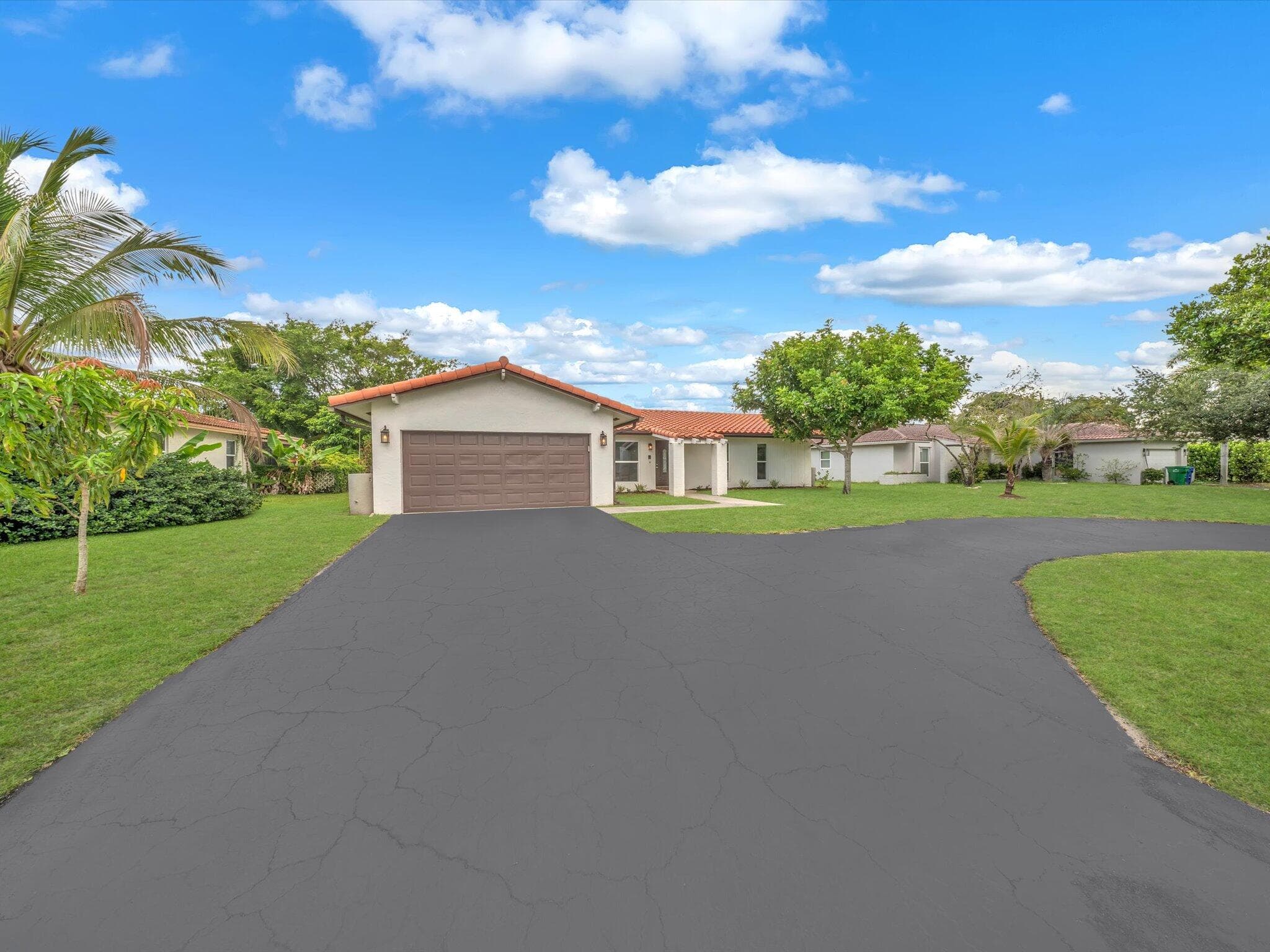 834 Ramblewood Drive, Coral Springs, FL 33071 — photo 1 of 59