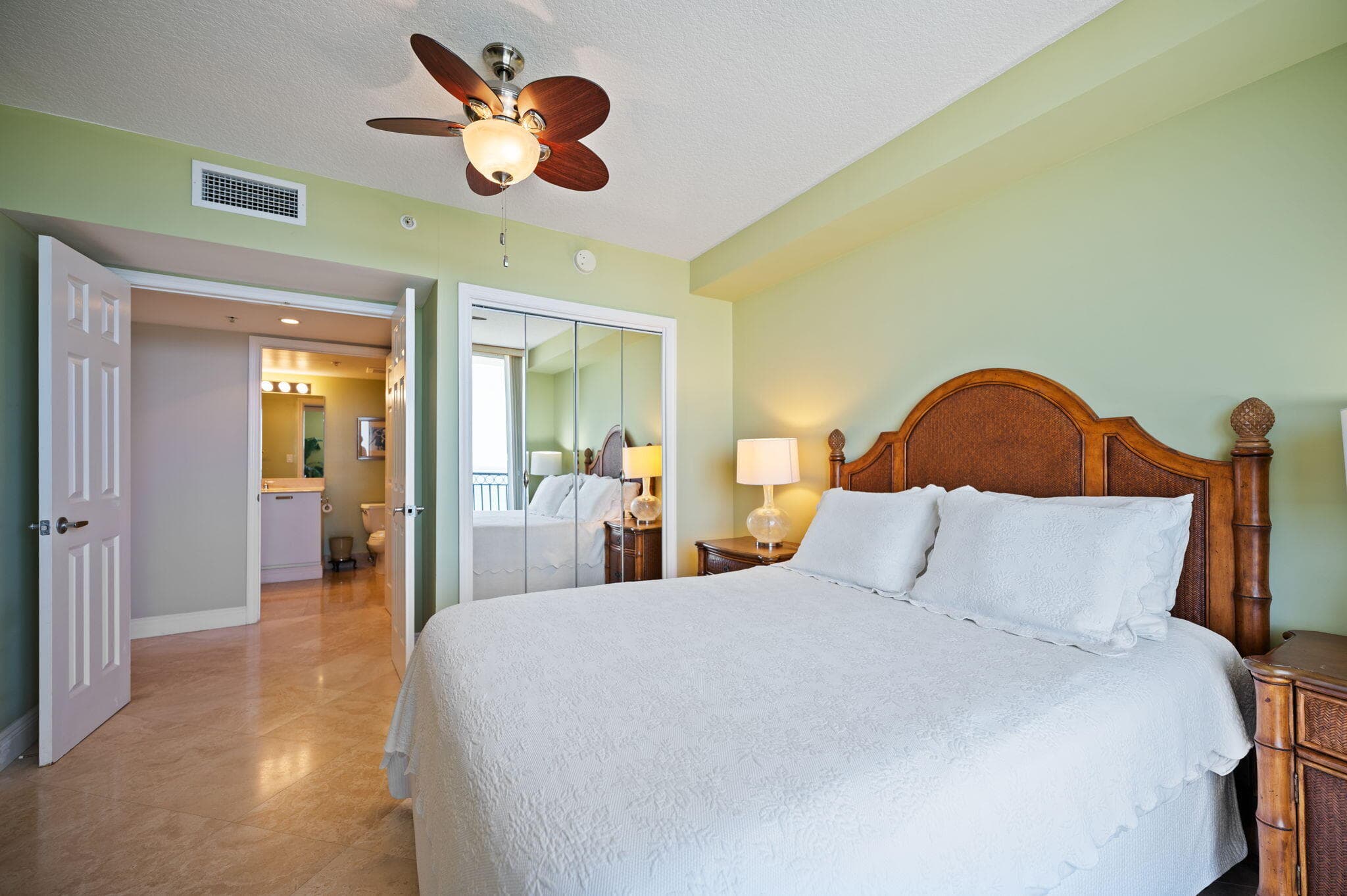 2011 N Ocean Boulevard 1606, Fort Lauderdale, FL 33305 — photo 20 of 35