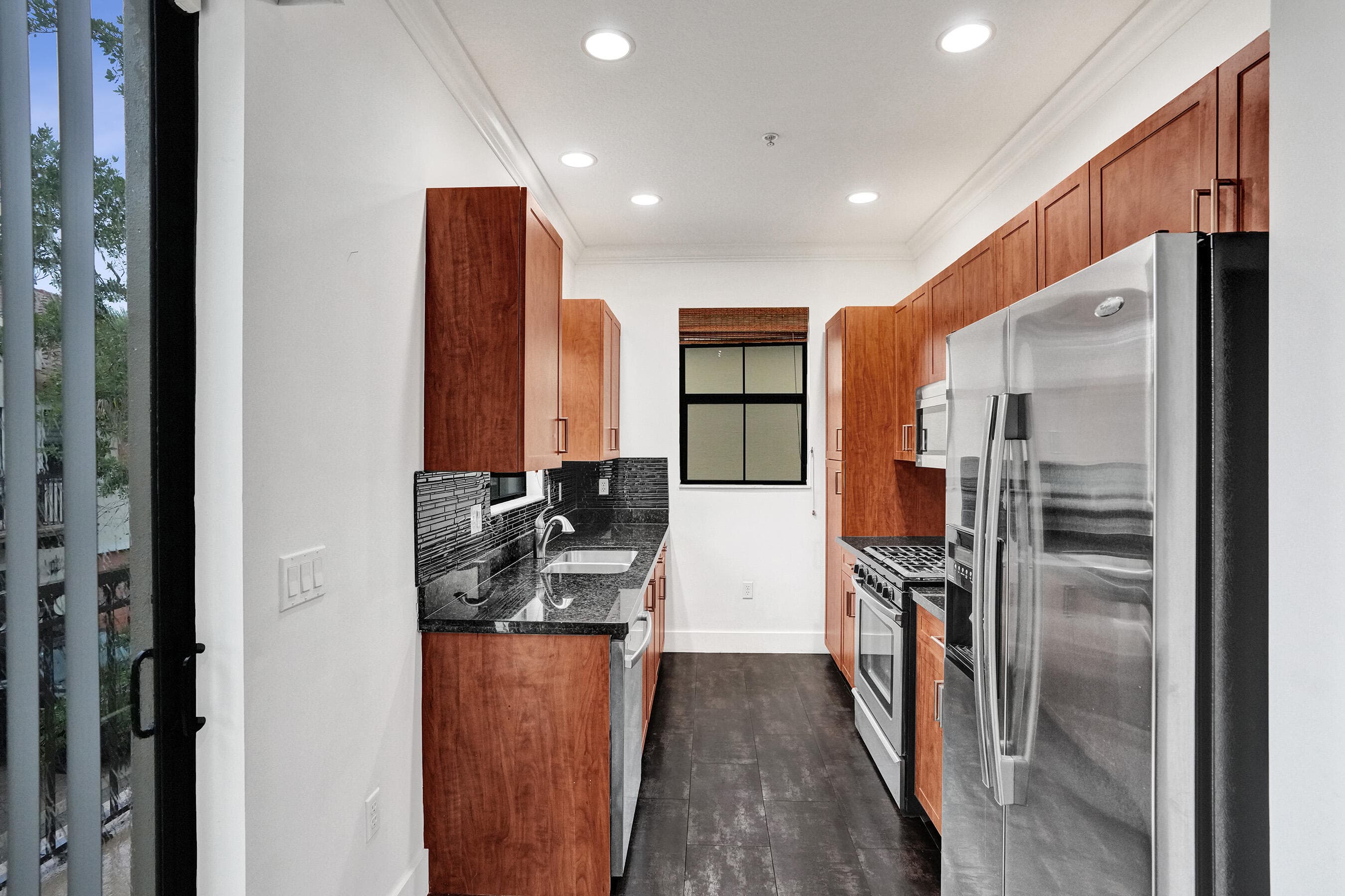 12662 NW 32nd Place, Sunrise, FL 33323 — photo 4 of 50