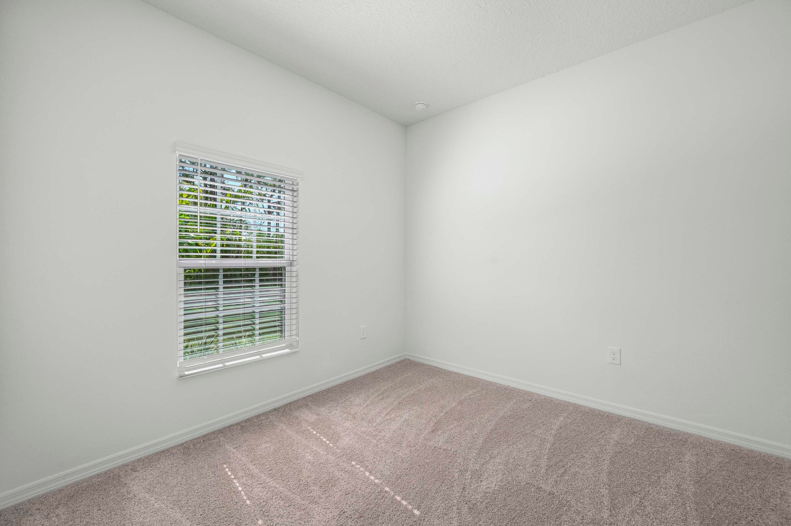 5201 NW North Macedo Boulevard, Port St. Lucie, FL 34983 — photo 4 of 25