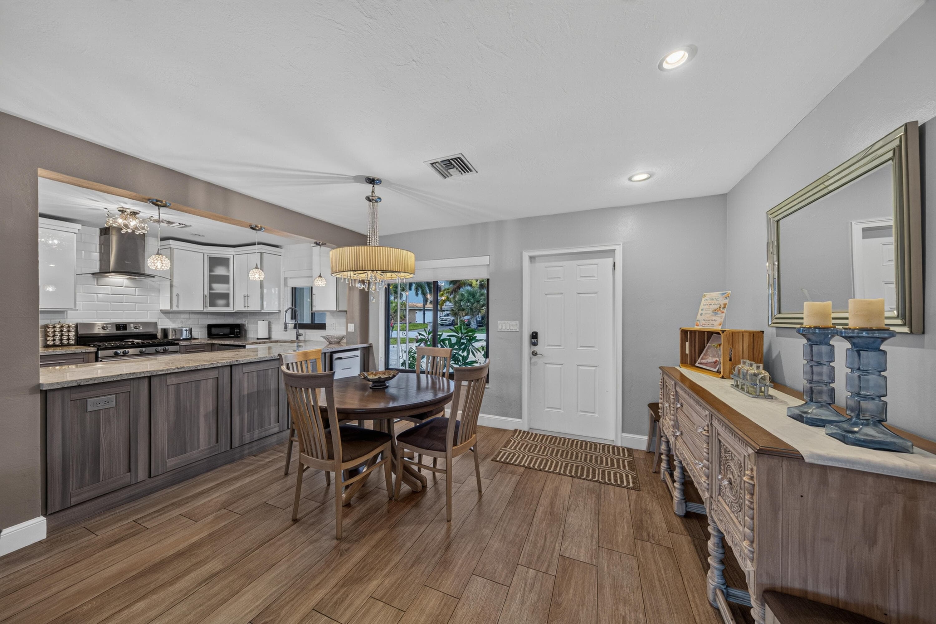 2542 SE 10th Street, Pompano Beach, FL 33062 — photo 11 of 57