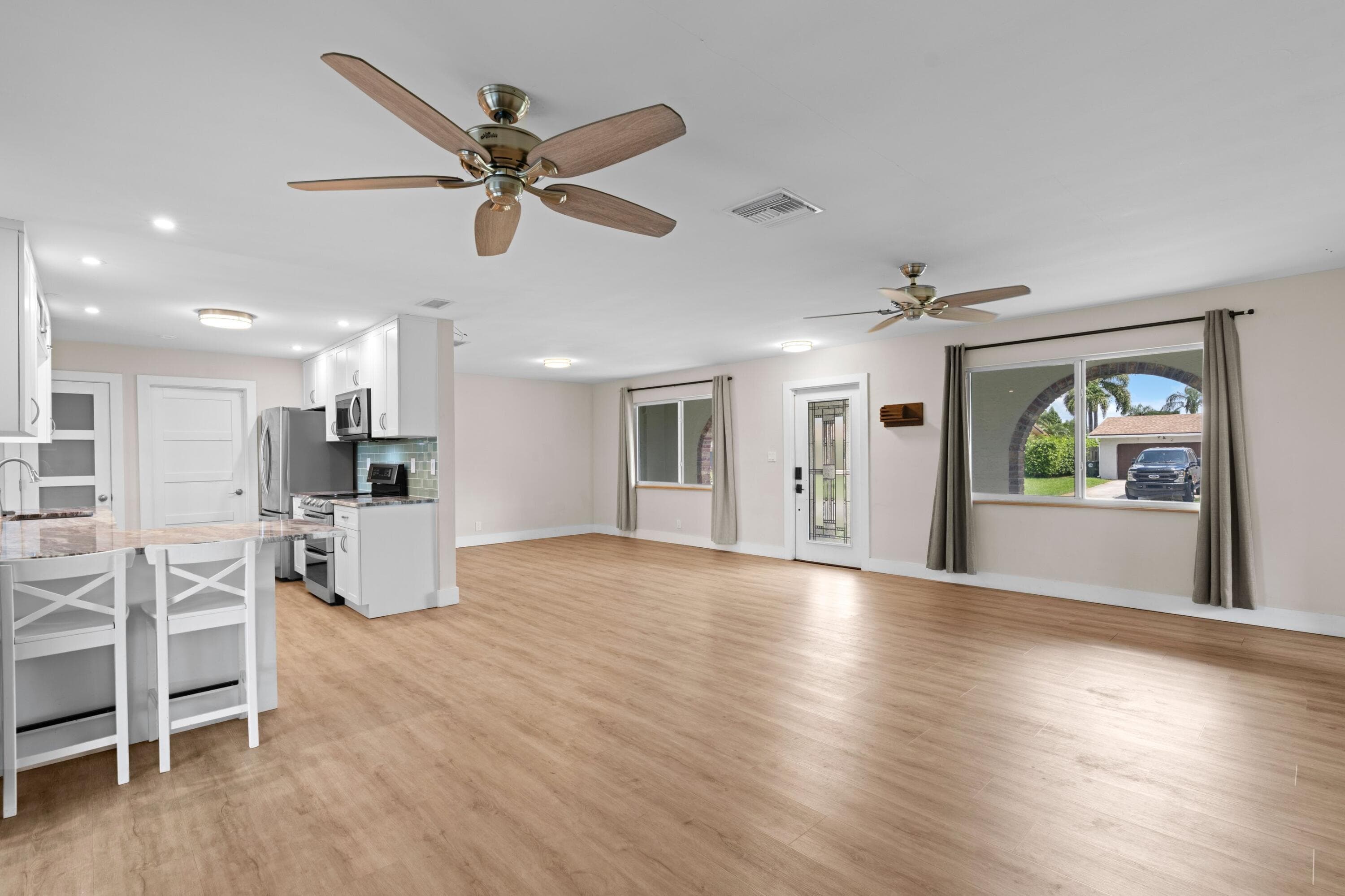 4100 NW 7th Street, Coconut Creek, FL 33066 — photo 7 of 41