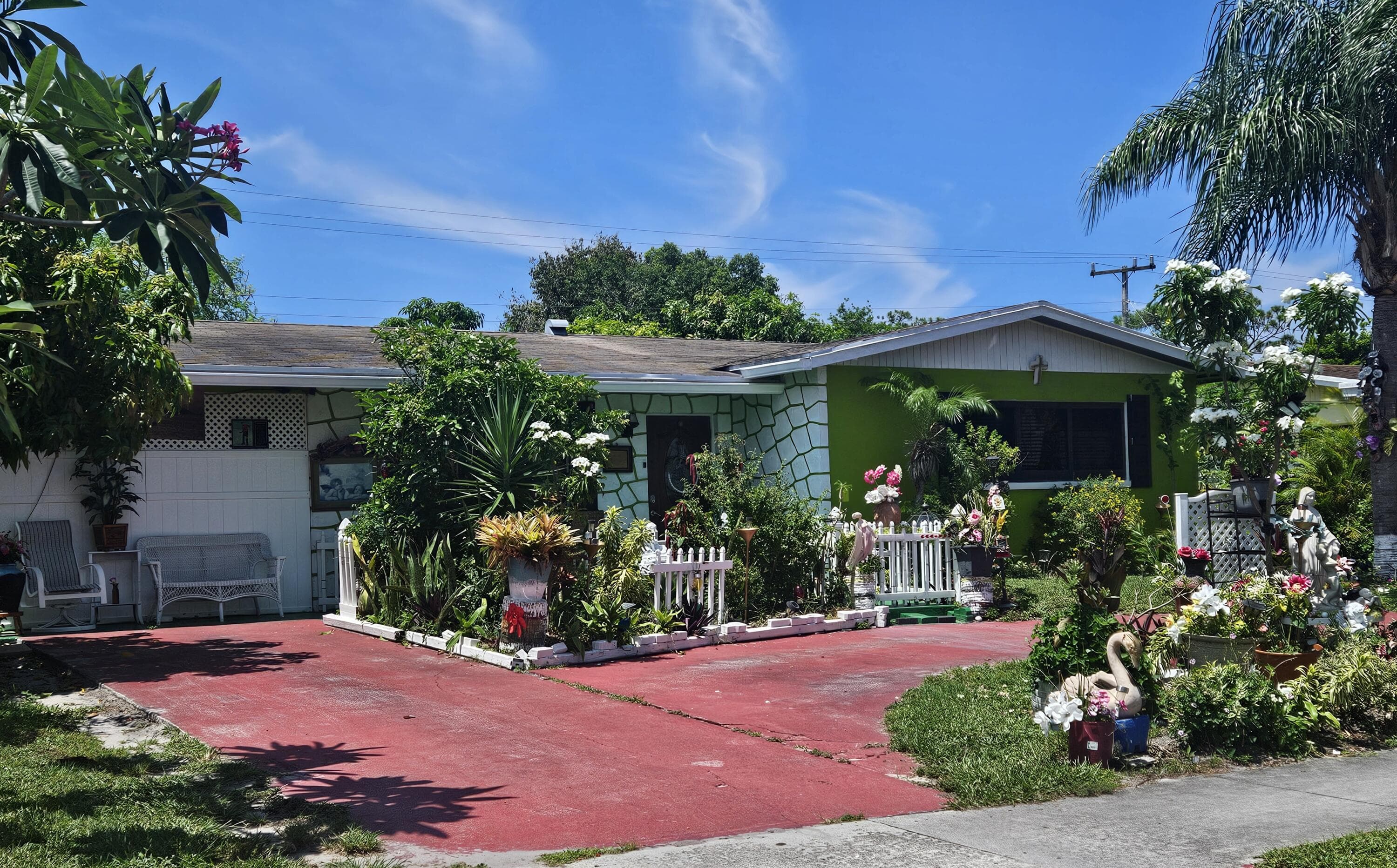 6165 Fair Green Road, West Palm Beach, FL 33417 — photo 2 of 40