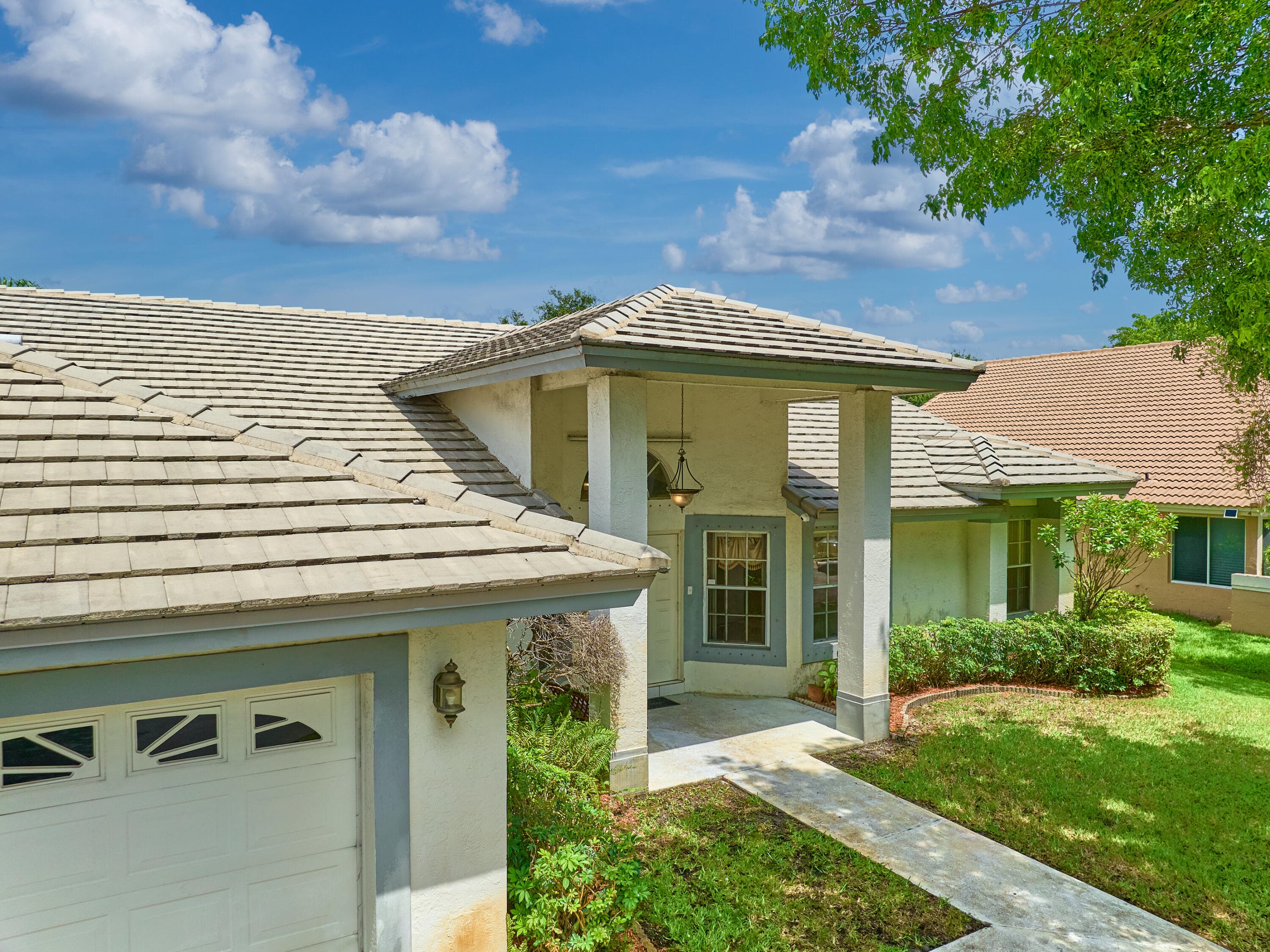 4610 NW 100th Way, Coral Springs, FL 33076 — photo 8 of 90